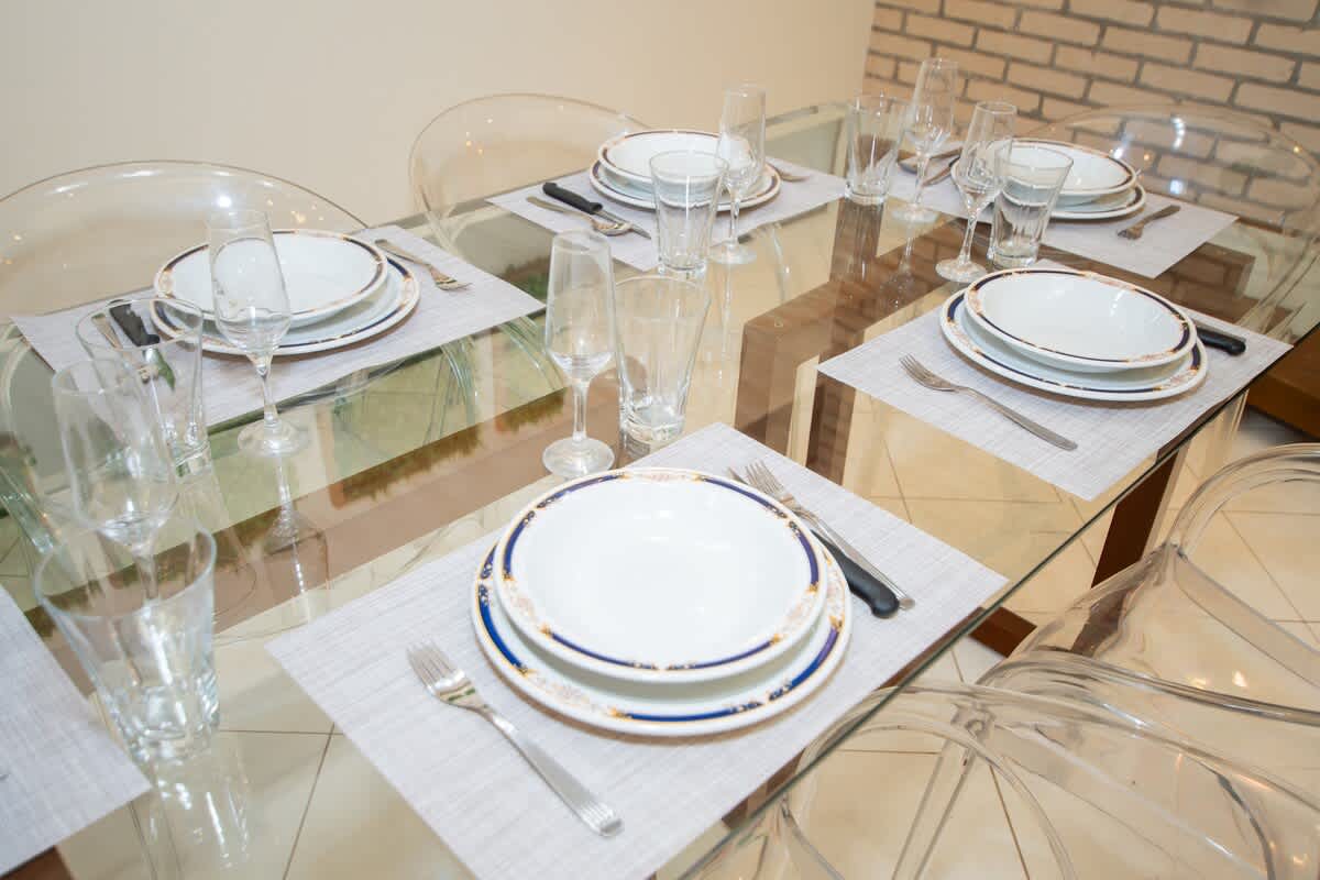 613335e8 cfb0 42 8Z 7E