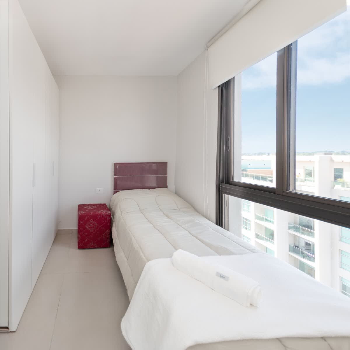 dbb8be1f a9ba 43 KiMwW