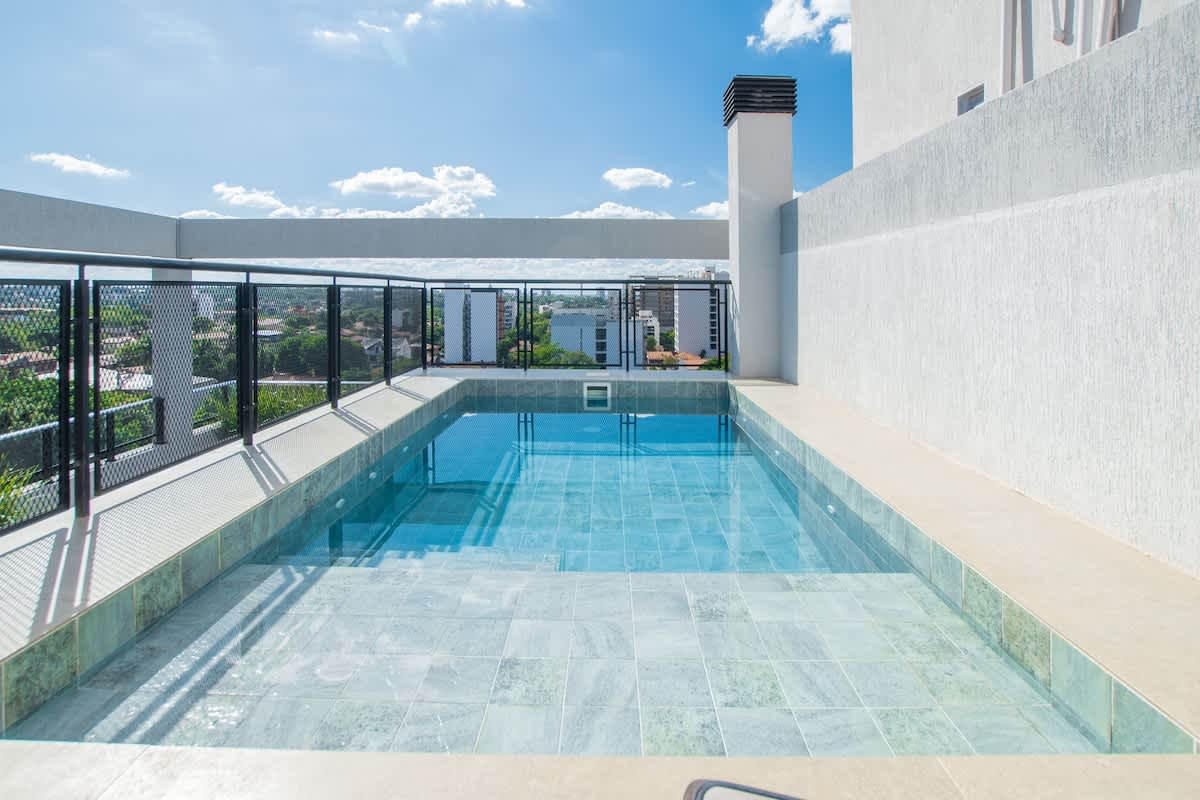 2f402640 83e6 4f stHpy