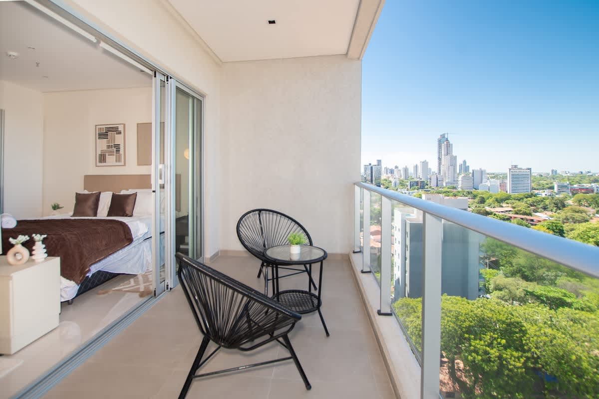 9a87b5a5 8dad 44 K13TR