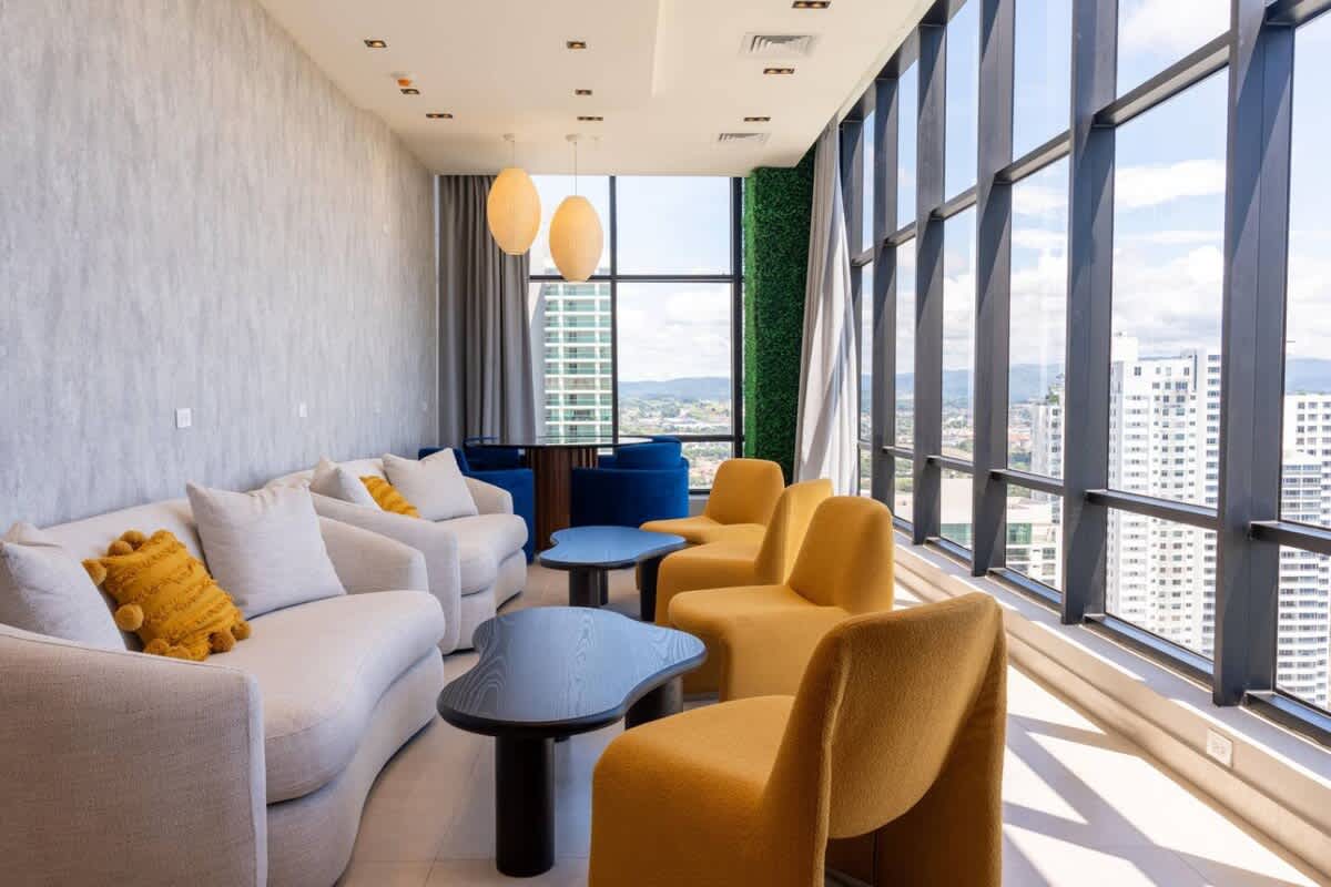 8177ccf2 9e61 48 YimH