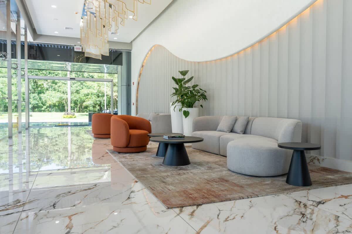 bcac02c9 a48f 42 QX MX