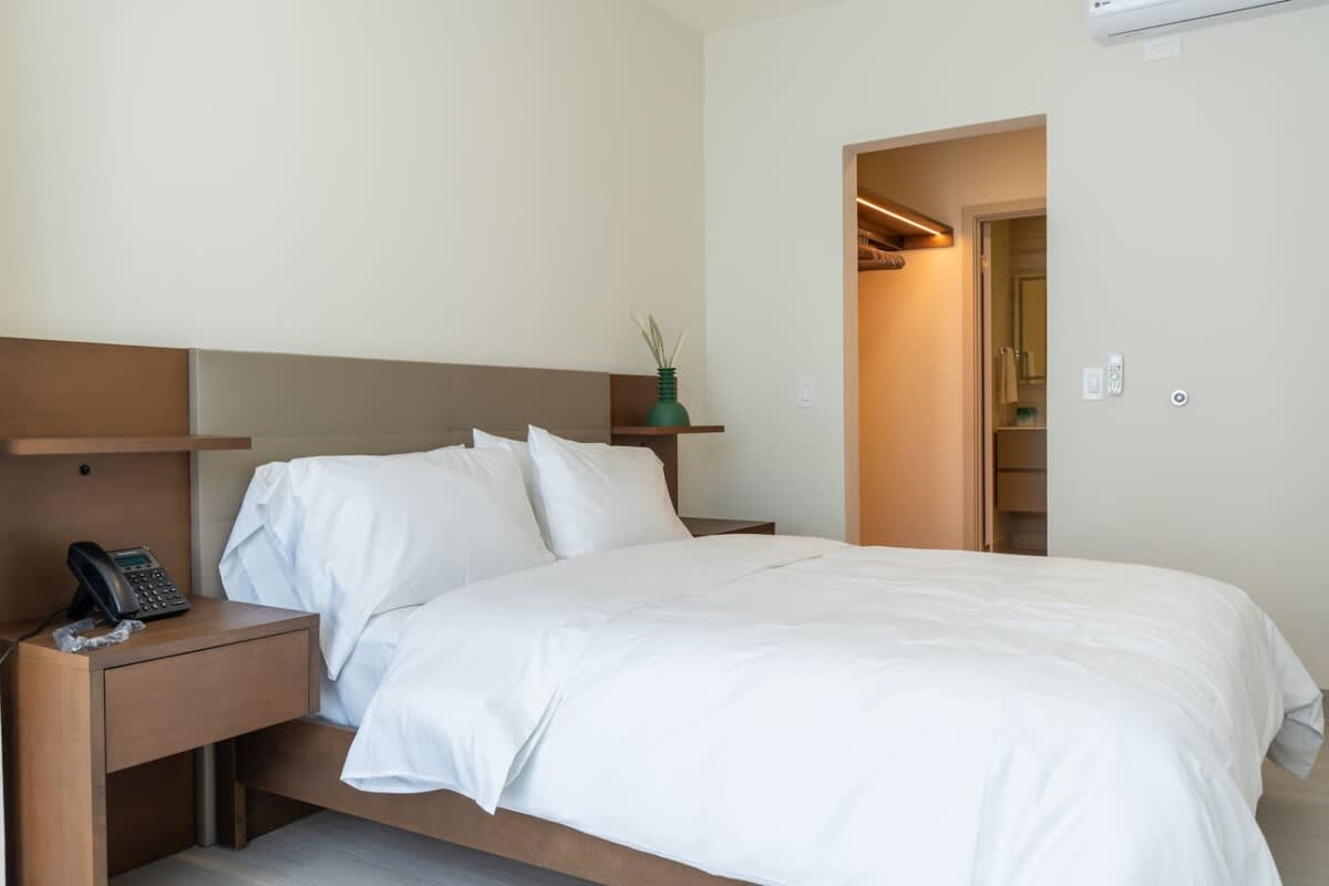 a508b1cf 5bb2 46 p rG4