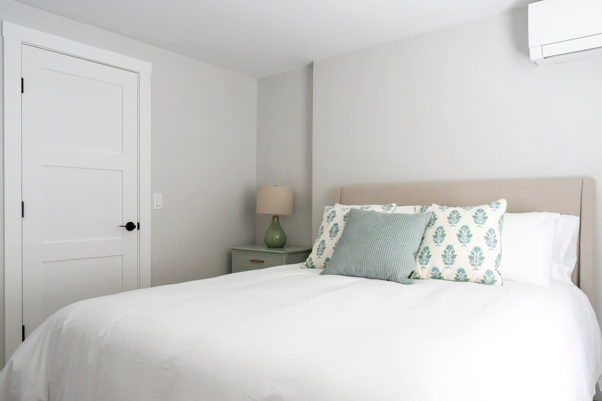 The Coastal Suite — Newport, RI — vacation rental