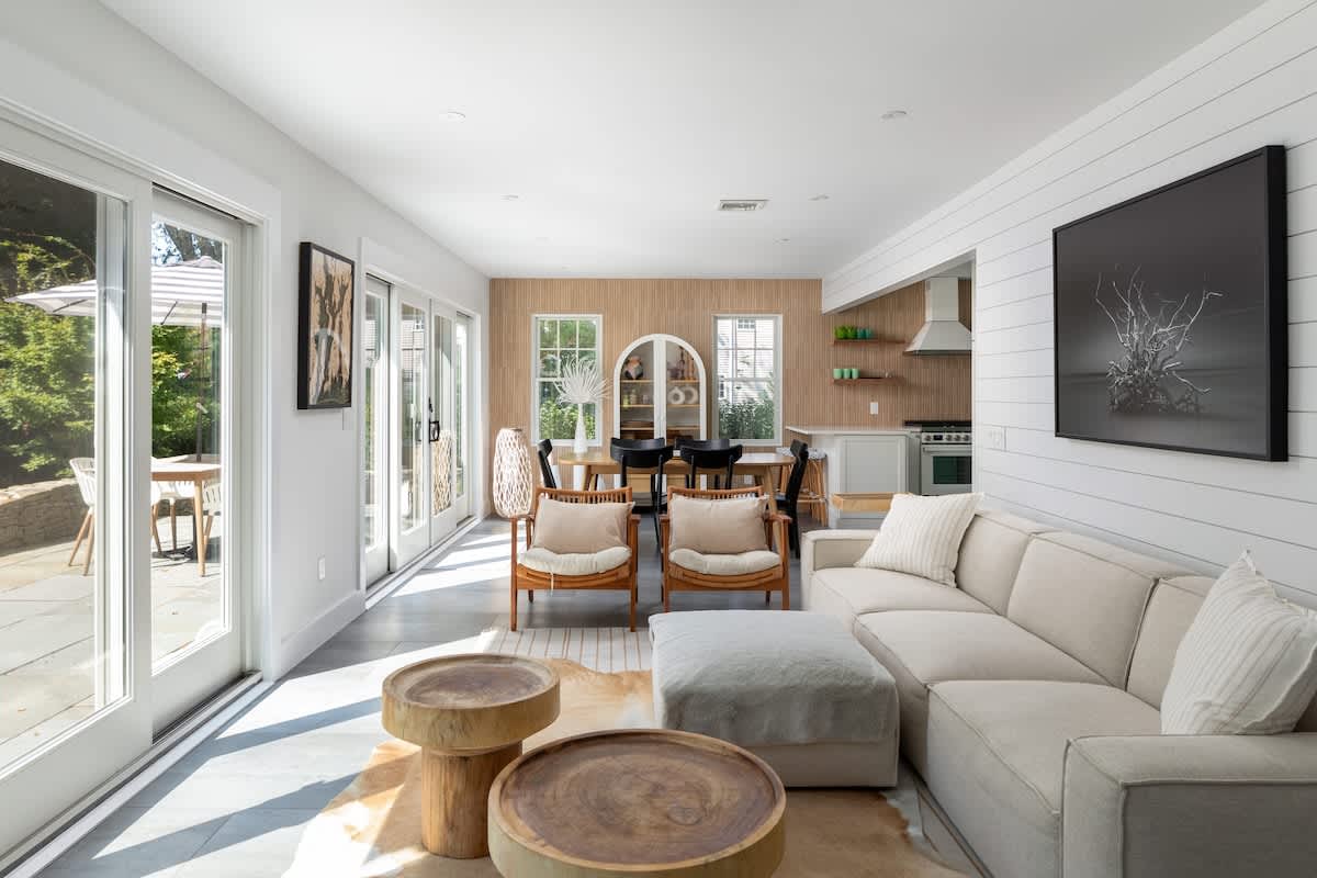 Quaint Renovated 3BR Getaway — Jamestown, RI — vacation rental