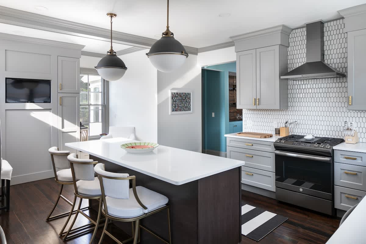 Summer by Beach, Cliff Walk and Mansions! — Newport, RI — vacation rental