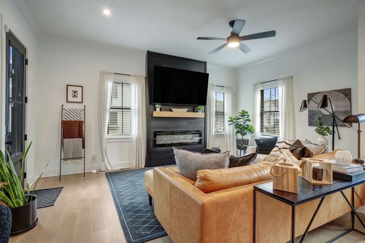 Huge Nashville Estate – Group Getaway — Nashville, TN — vacation rental