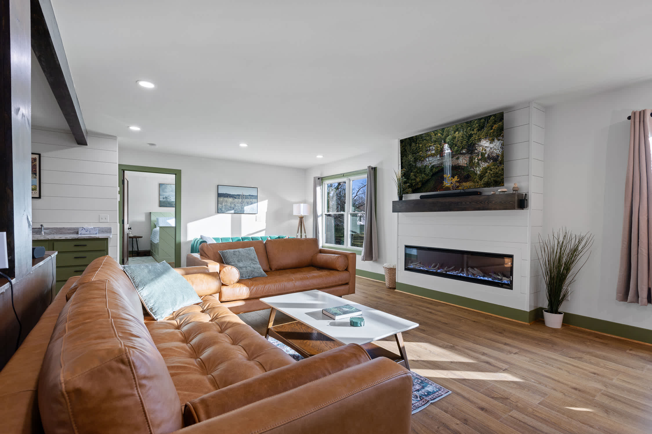 Hemlock Haven – Perfect for Groups of 16 — Pikeville, TN — vacation rental