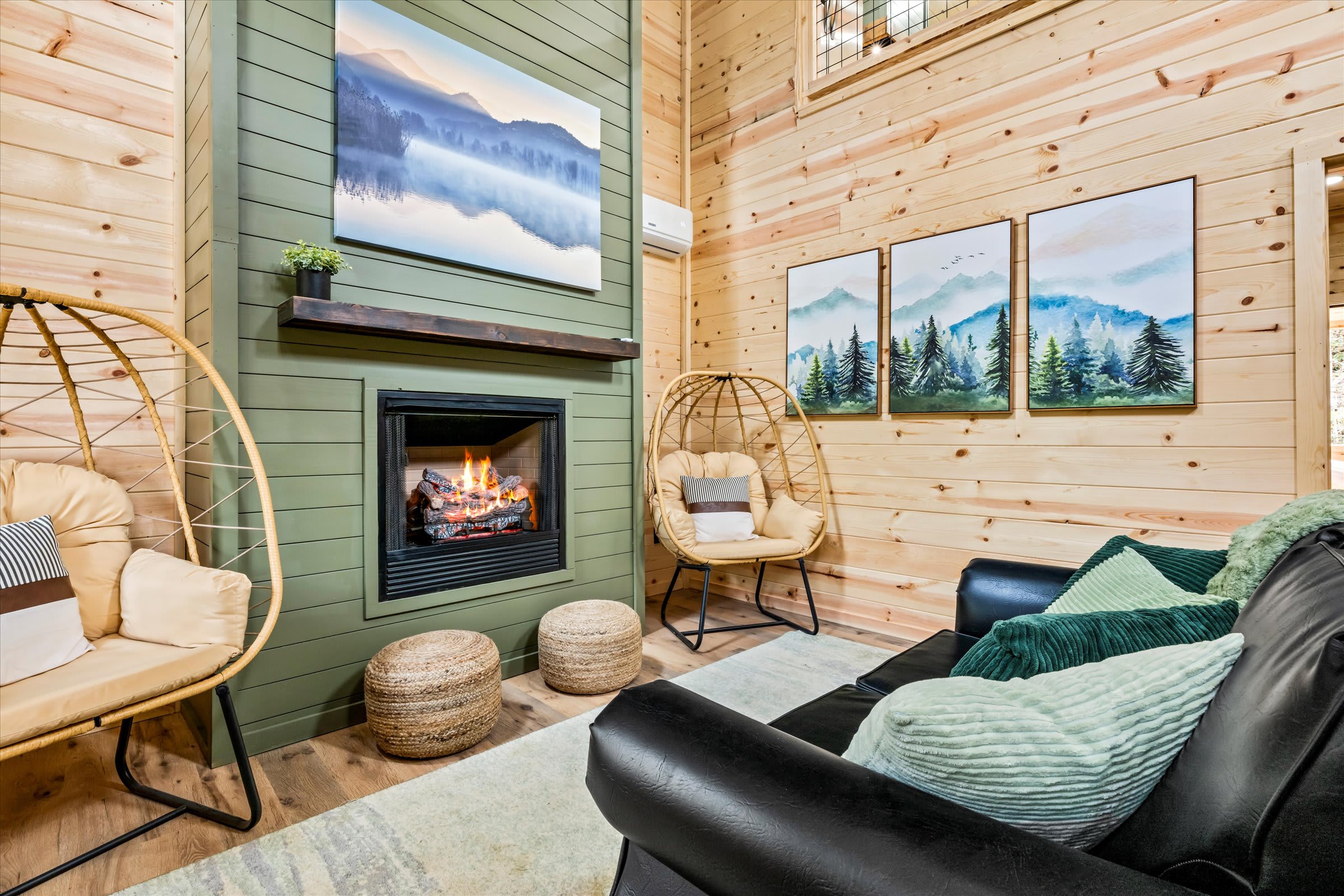 Greenhouse Cabin • Forest Views & Serenity — Cosby, TN — vacation rental