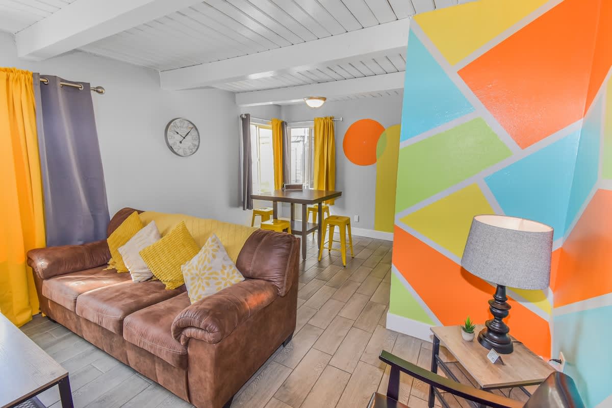 Stylish One-Bedroom Unit with Easy Ground Access