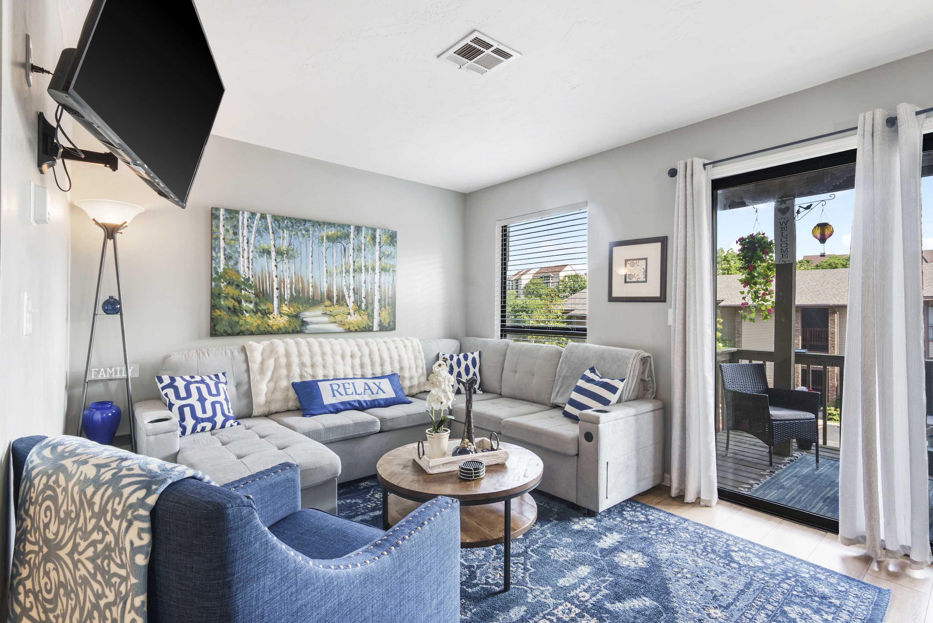 Branson Sunny Daze - Sleeps 4 2