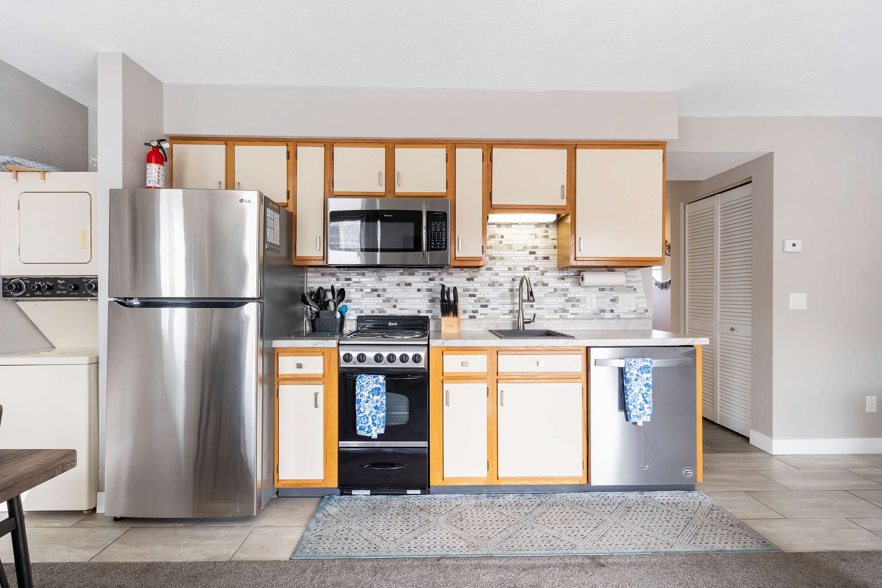 Fully equipped kitchen