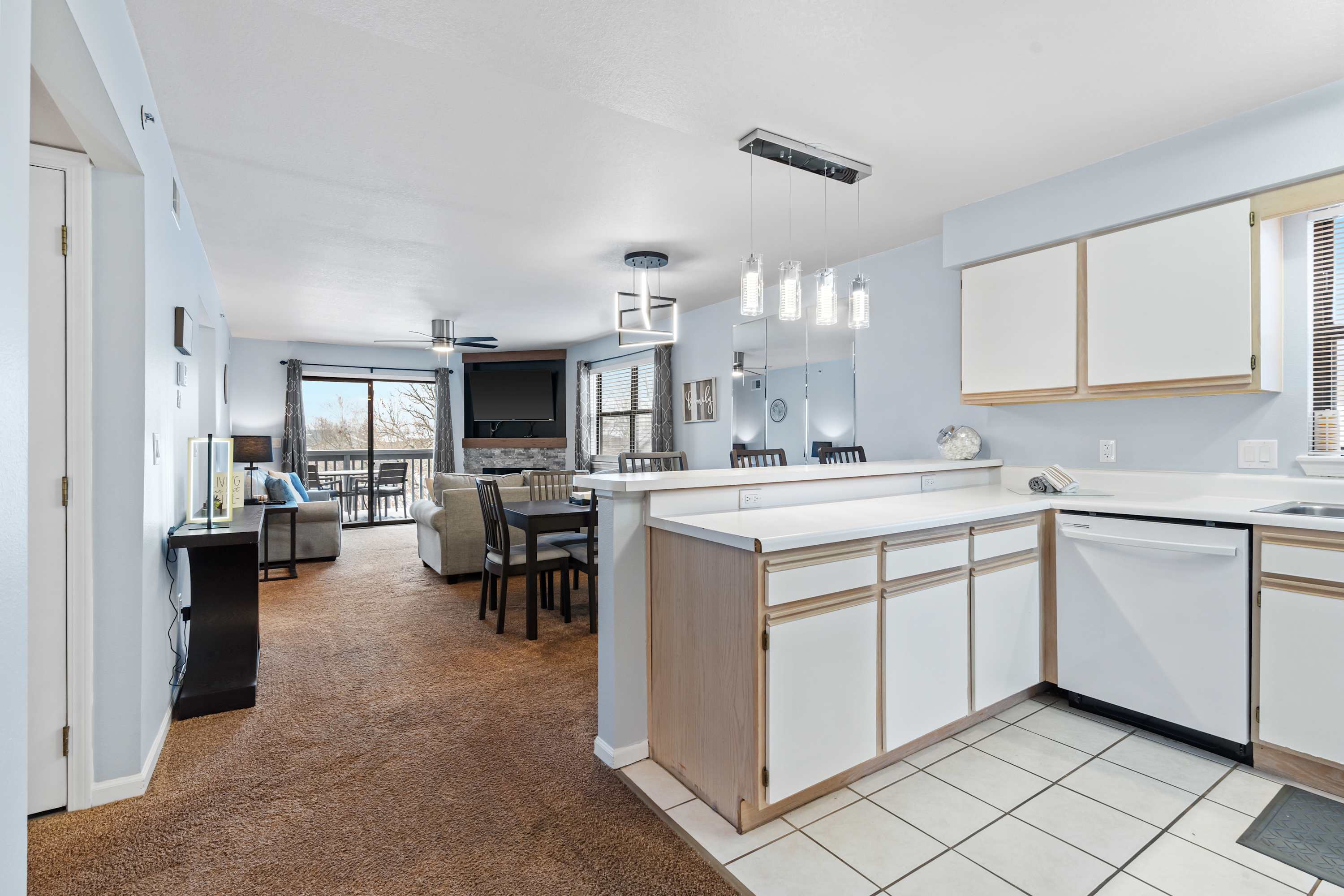 Fully equipped kitchen