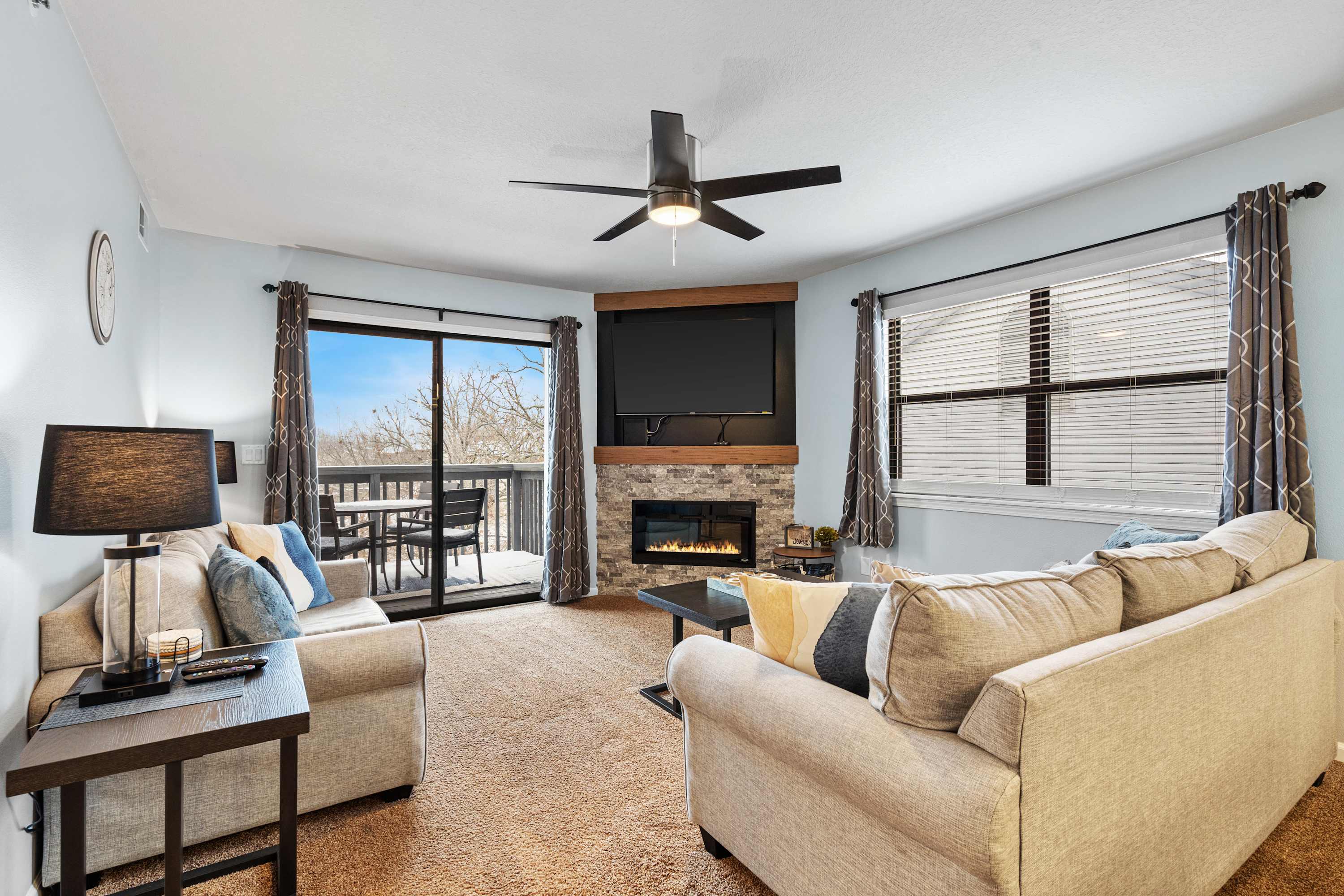 Legacy View at Pointe - Branson