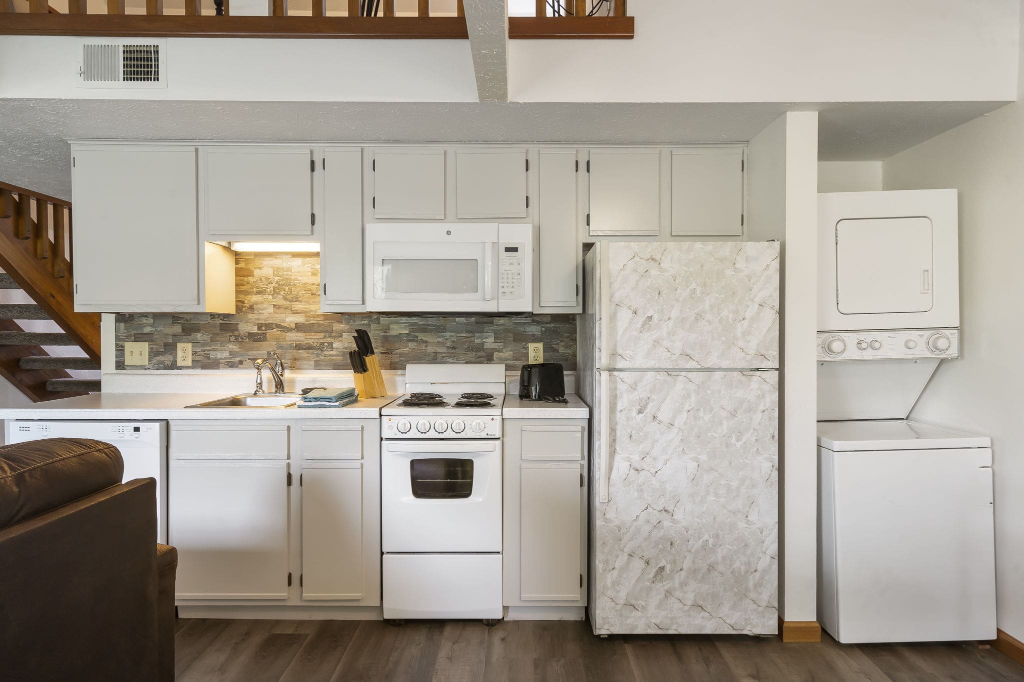 Fully furnished and equipped kitchen