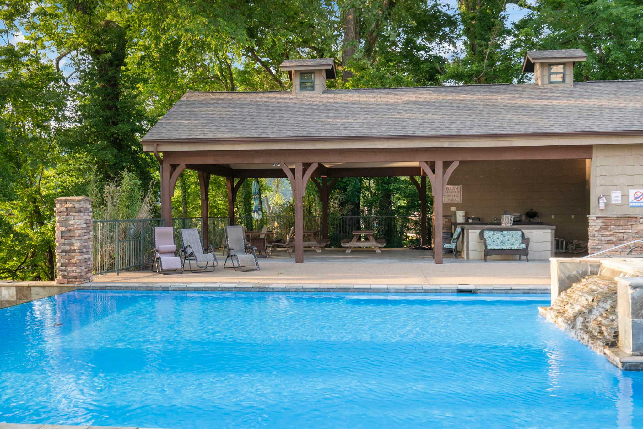 Beautiful Pool and Playground overlooking the lake! (HOT TUB IS OUT OF ORDER)