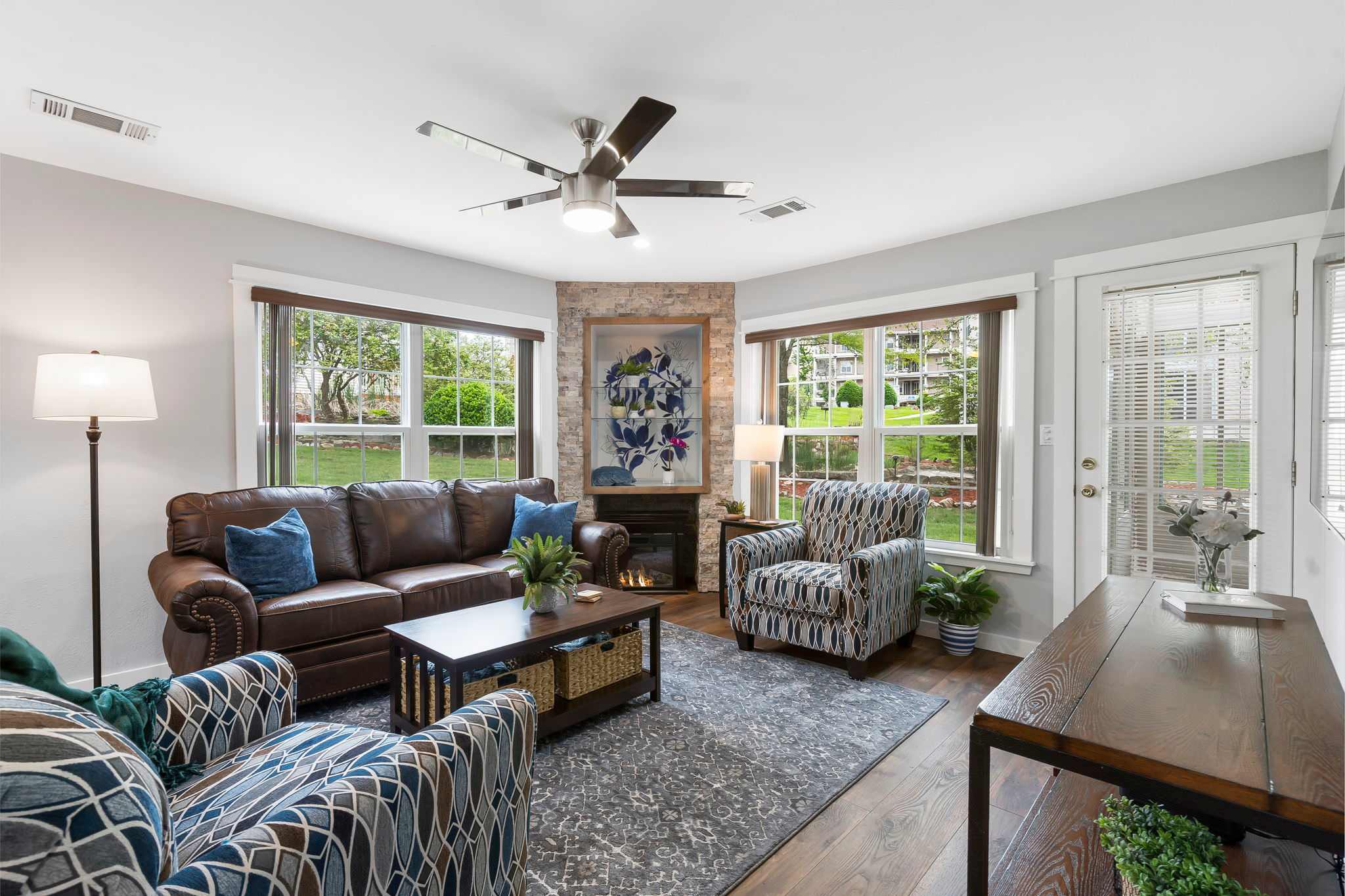 Brookside Duo - Peaceful Views!