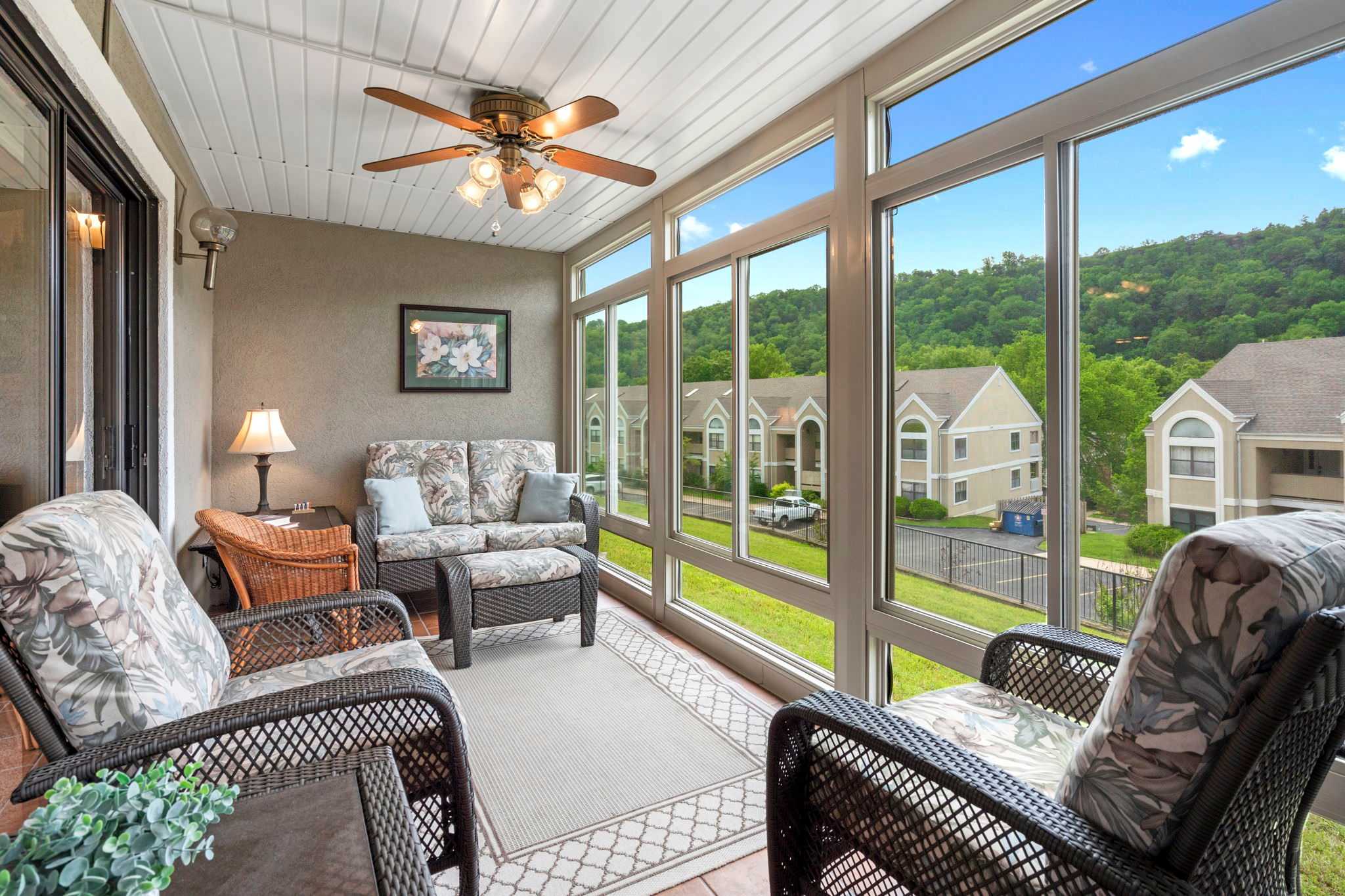 Wimbledon Beauty - Cozy and Charming