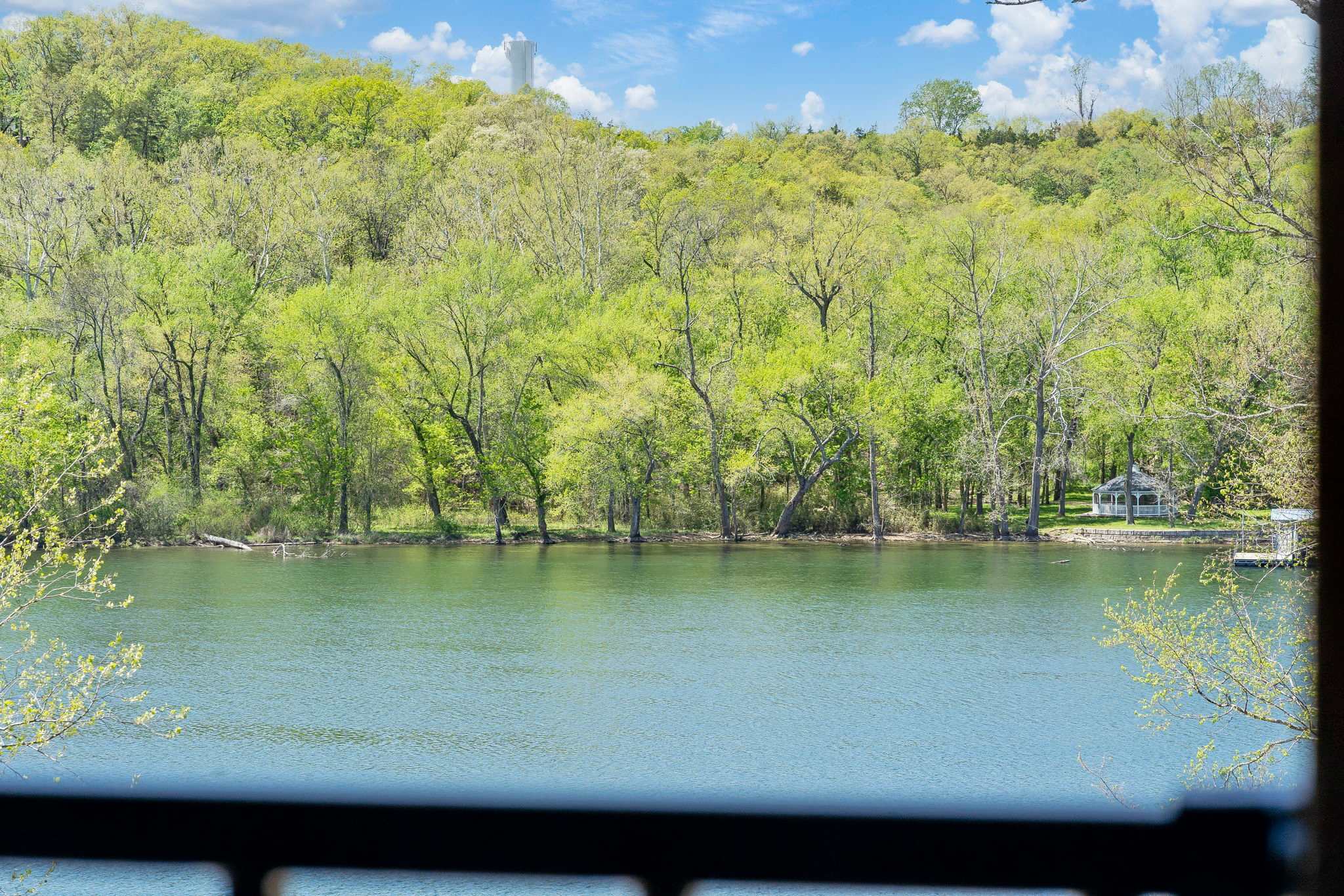 Lakeview Oasis with Onsite Amenities