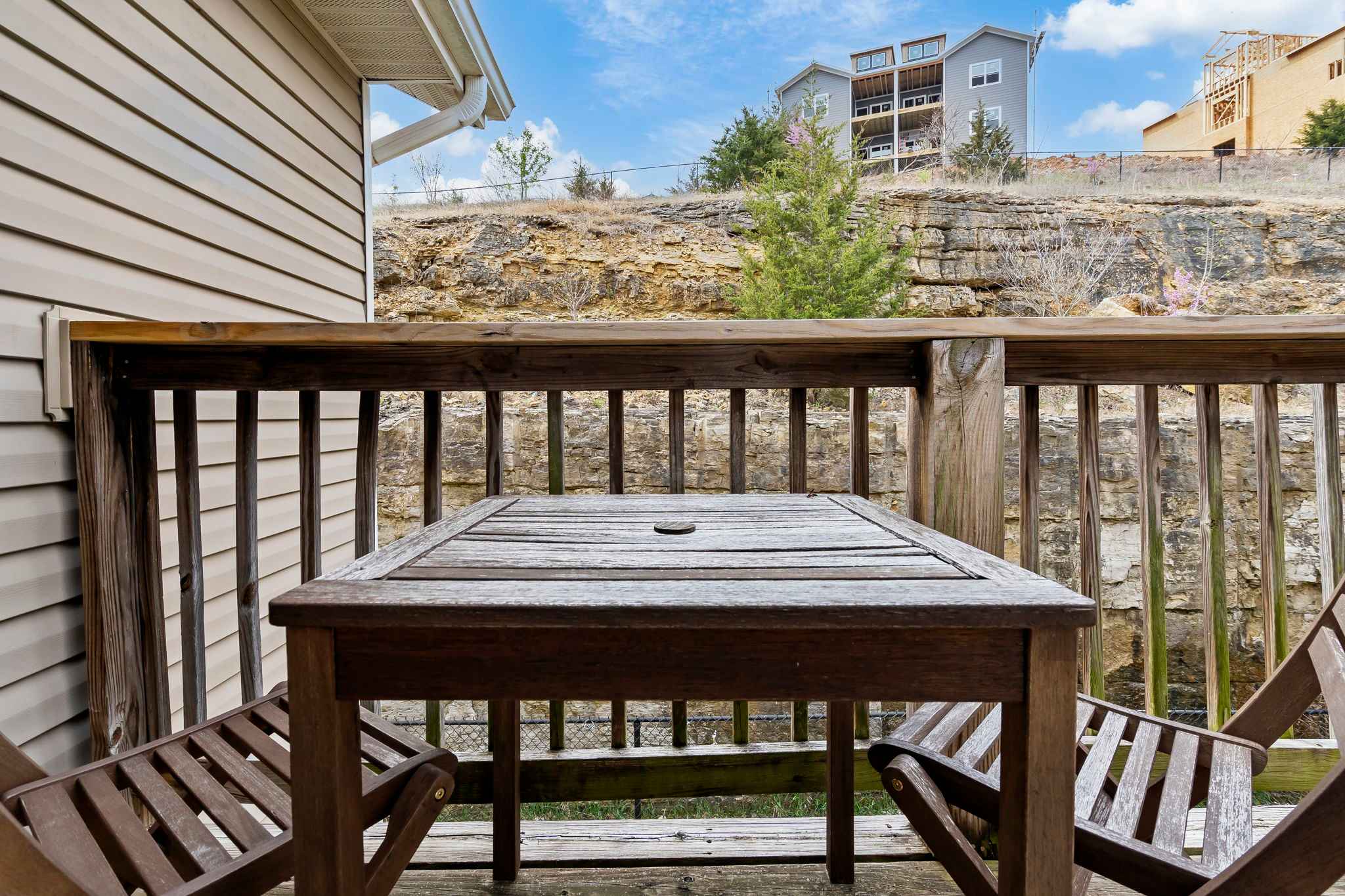 Terrace with outdoor seating for 2