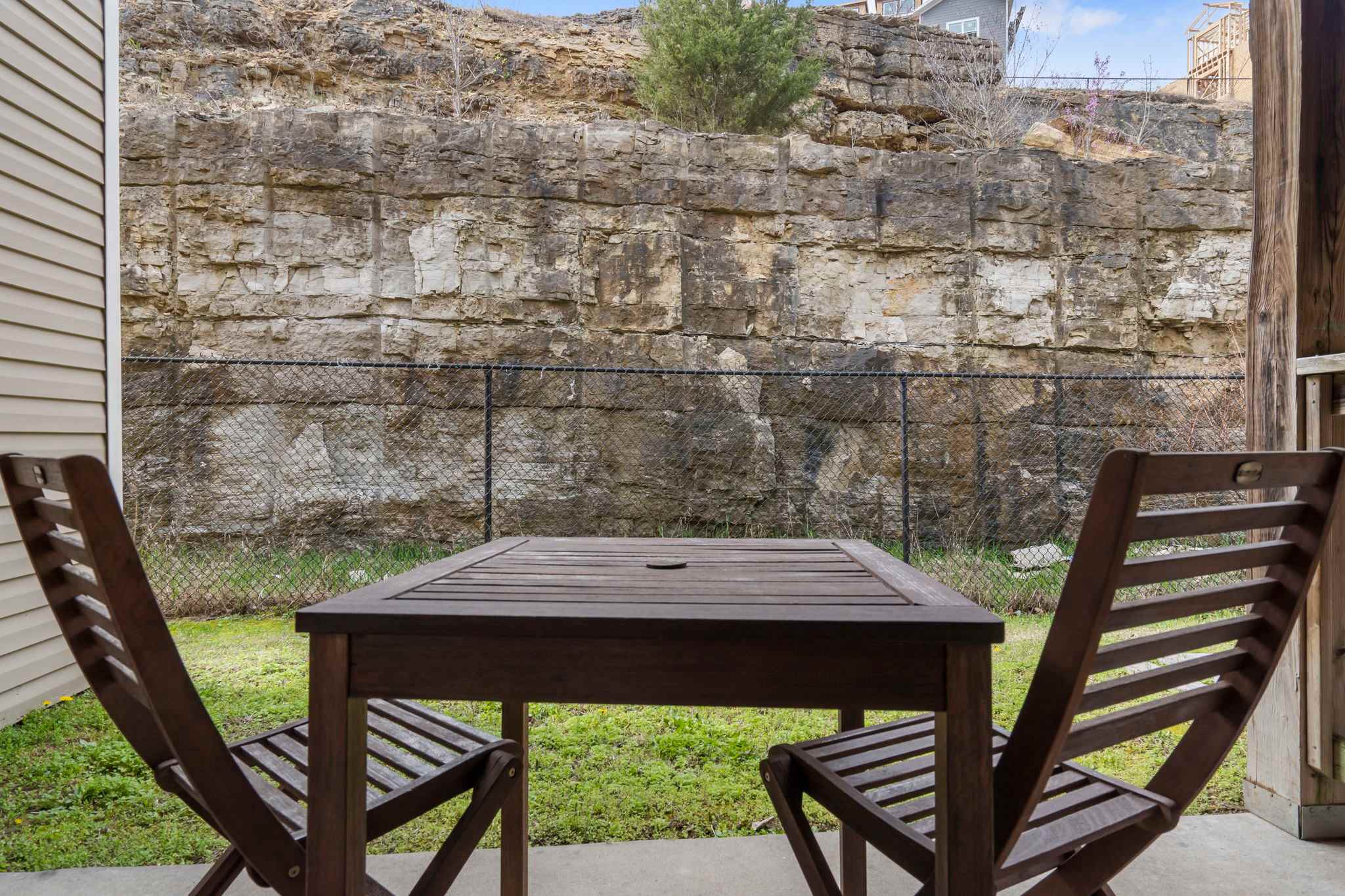 Outdoor seating for 2