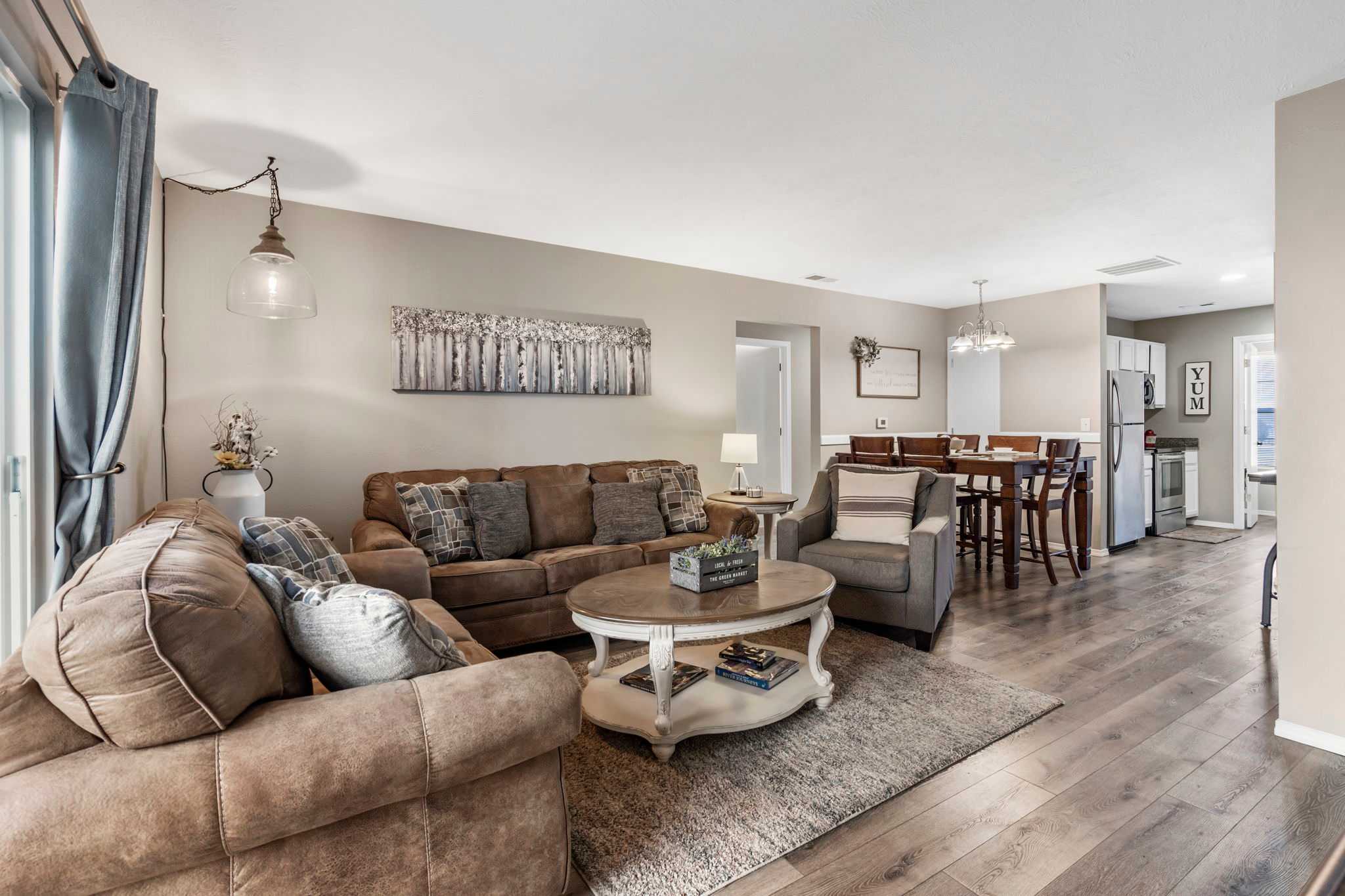 Living and dining area