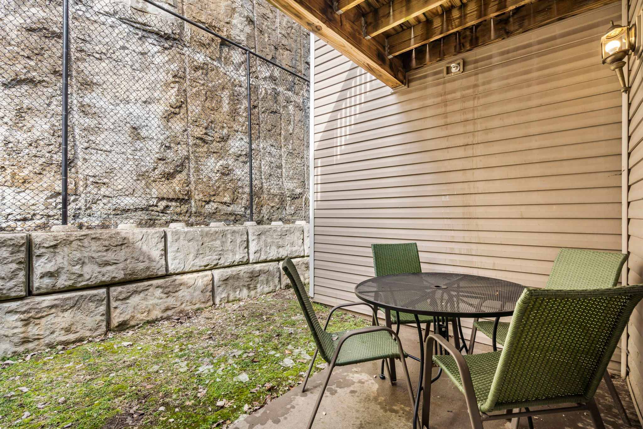 Ozark Overlook - Private Patio & Minutes to Attractions 5