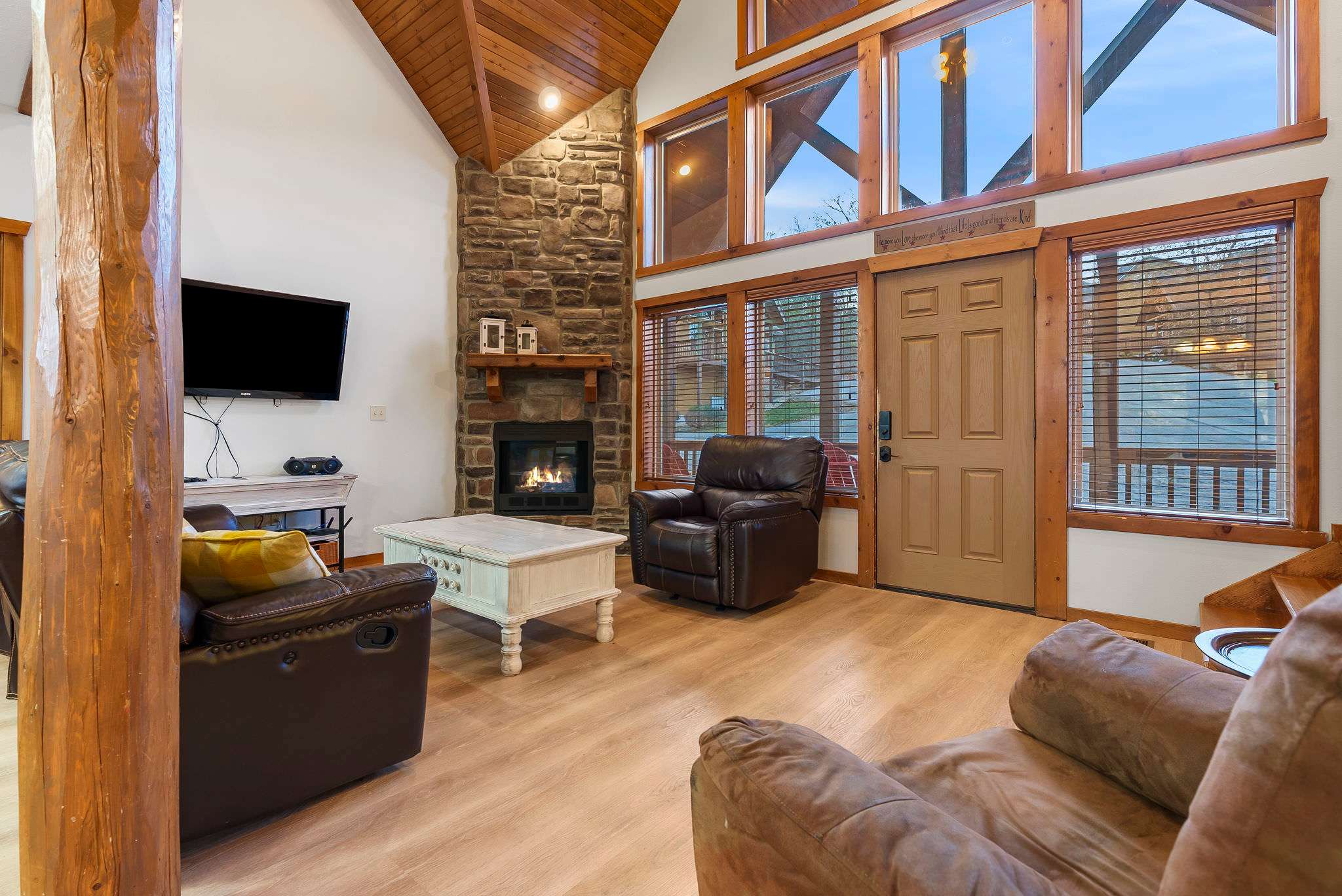 Kemper's Duet Cabins 6