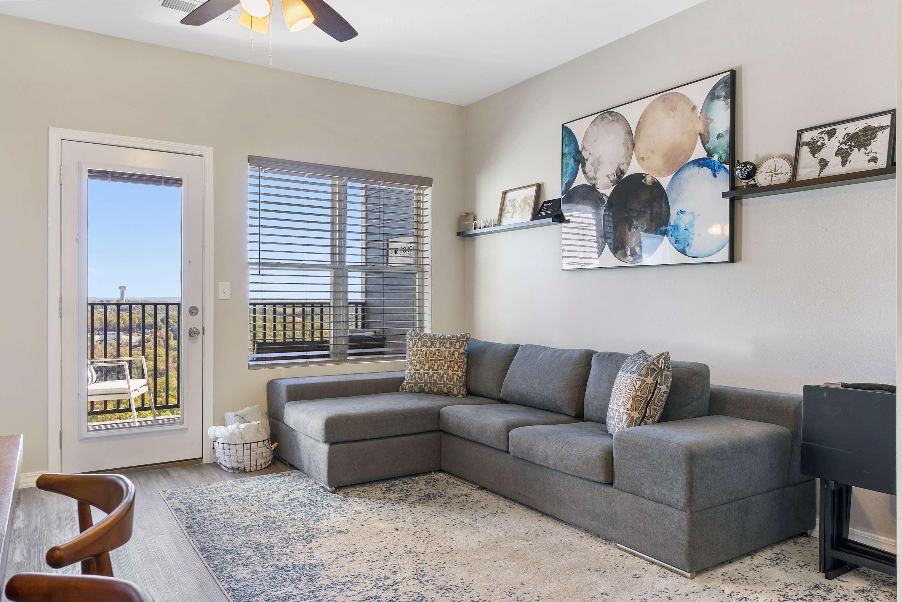 A Little Slice of Branson with Ozarks Views 6