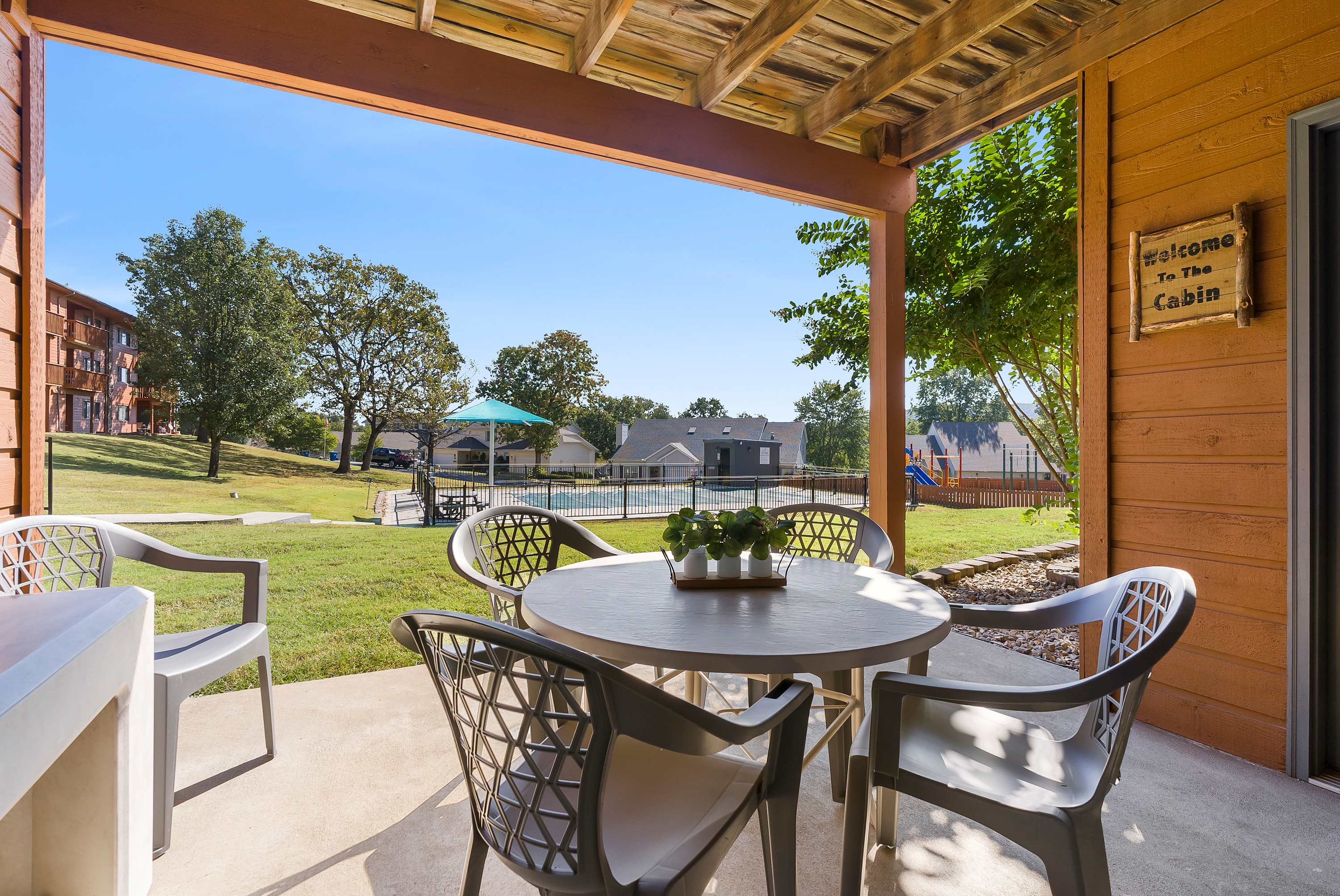 Ozark Escape at the Pointe - Epic Nature