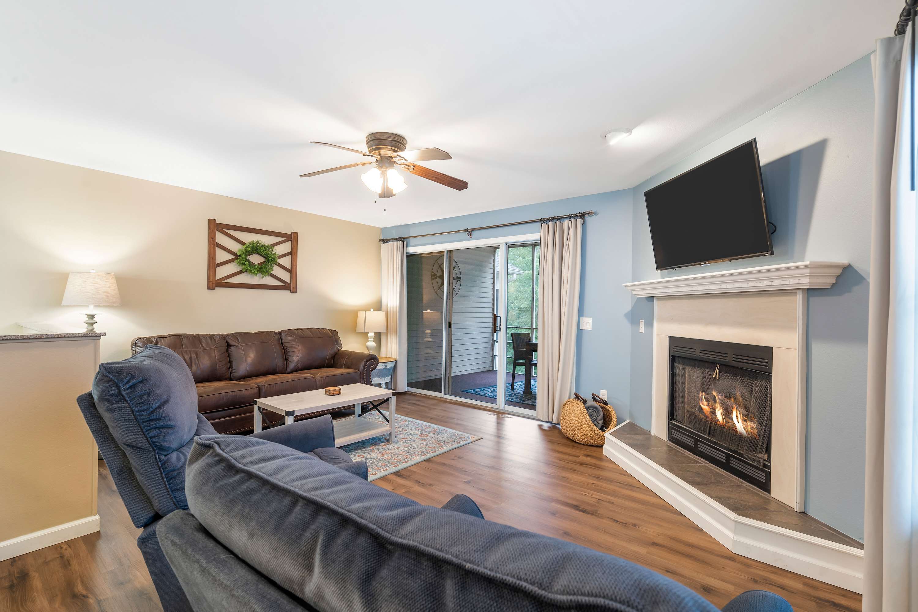 Bungalow on the Bluffs with Resort Amenities