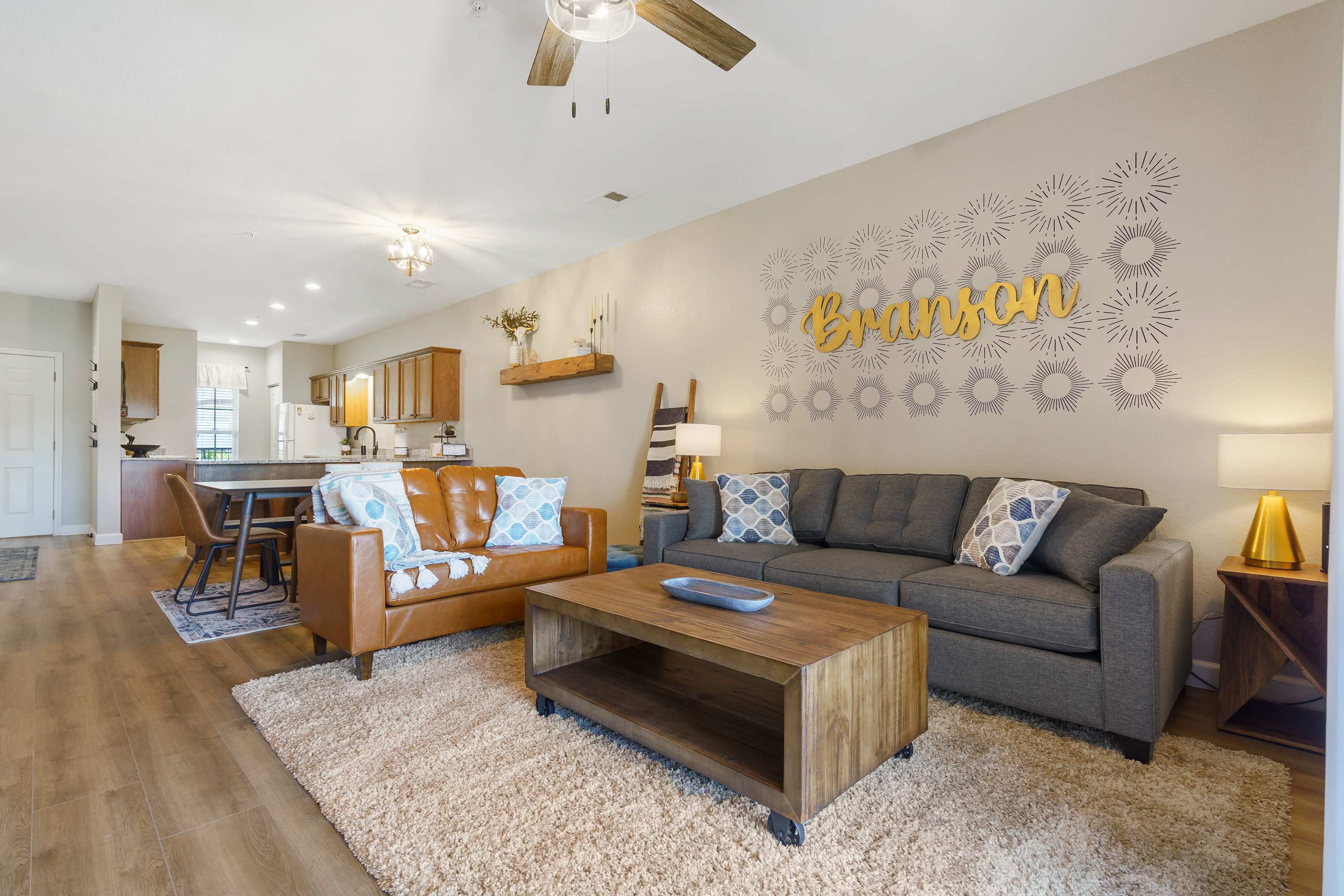 The Branson Experience - Balcony with Golf Views