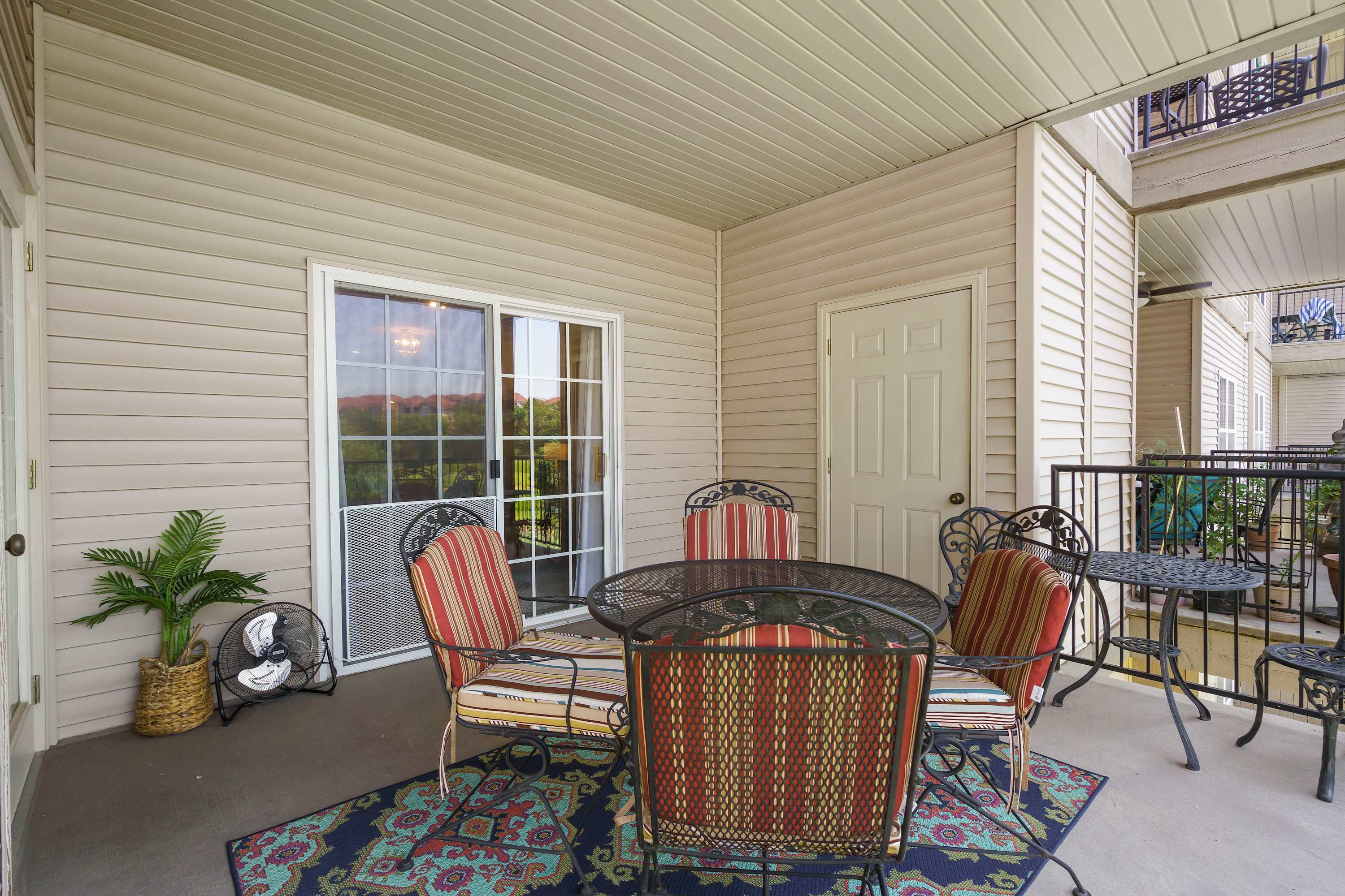 The Branson Experience - Balcony with Golf Views 4