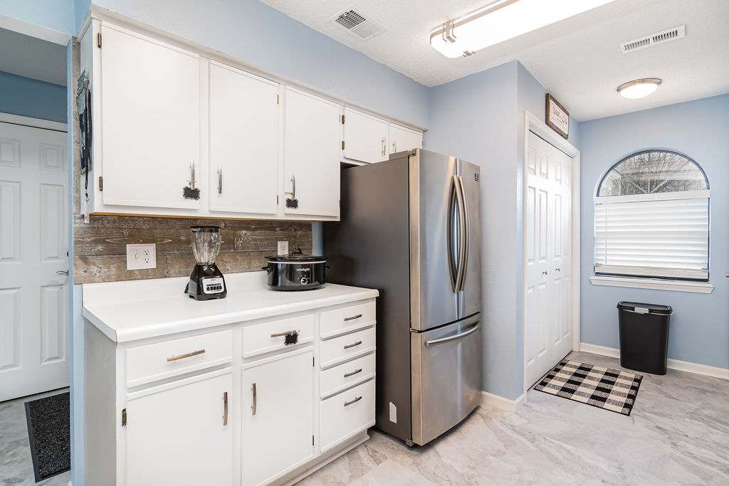 Gathering Place at the Foothills Near Parks! 6