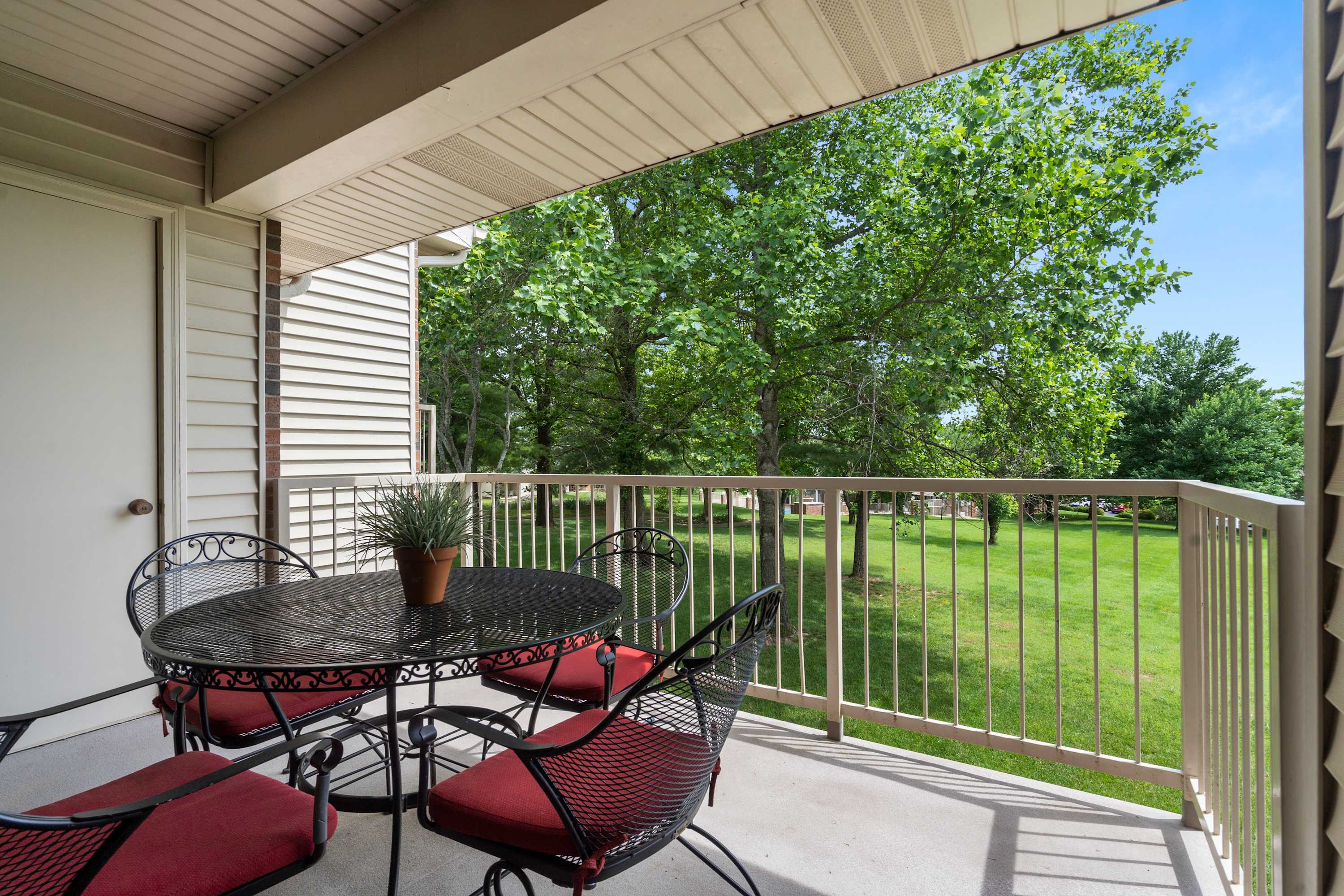 Home Away from Home - Close to DT