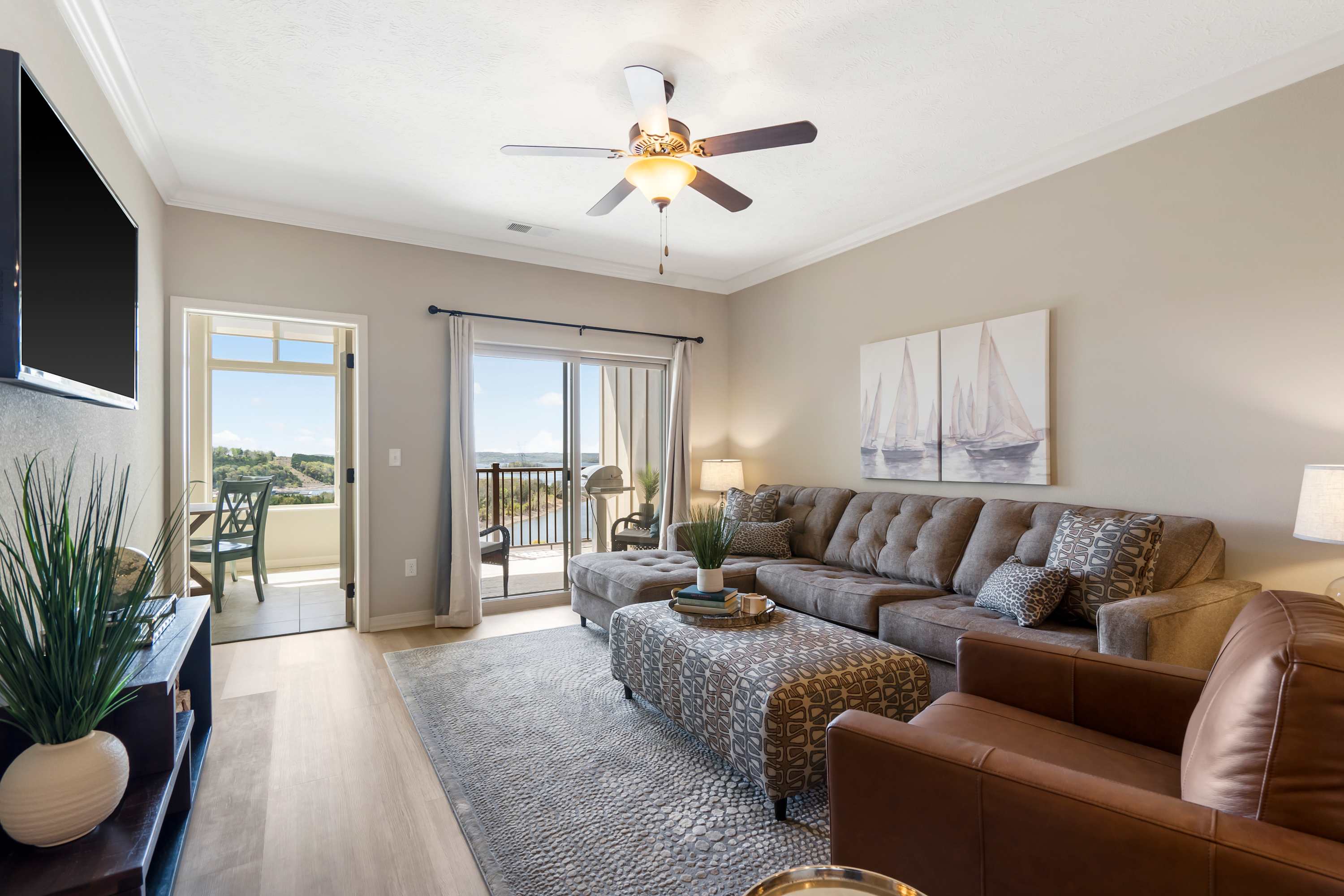 Table Rock Overlook - Spend your Days on the Lake! 8