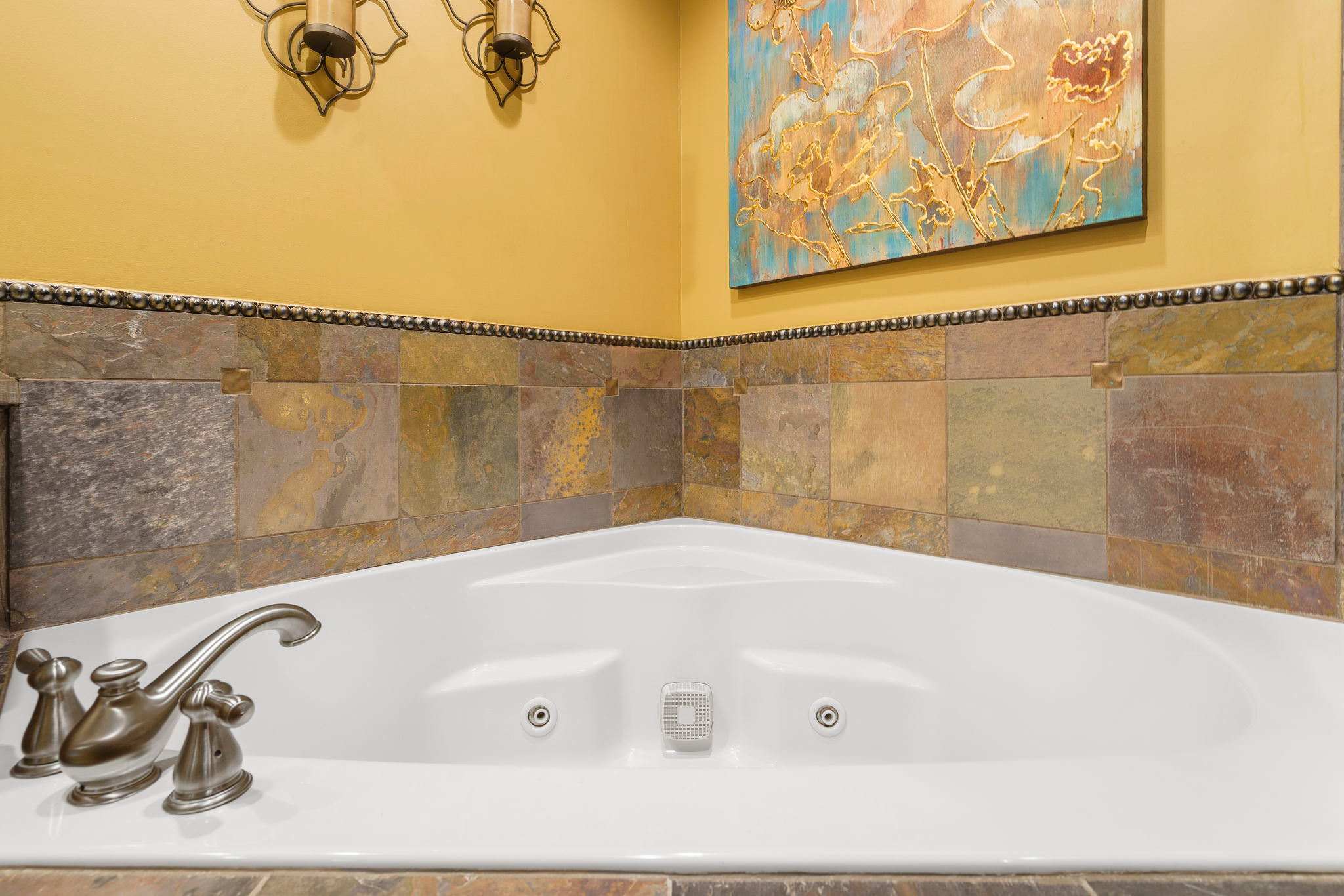 Taneycomo Retreat - Lakefront Condo 6