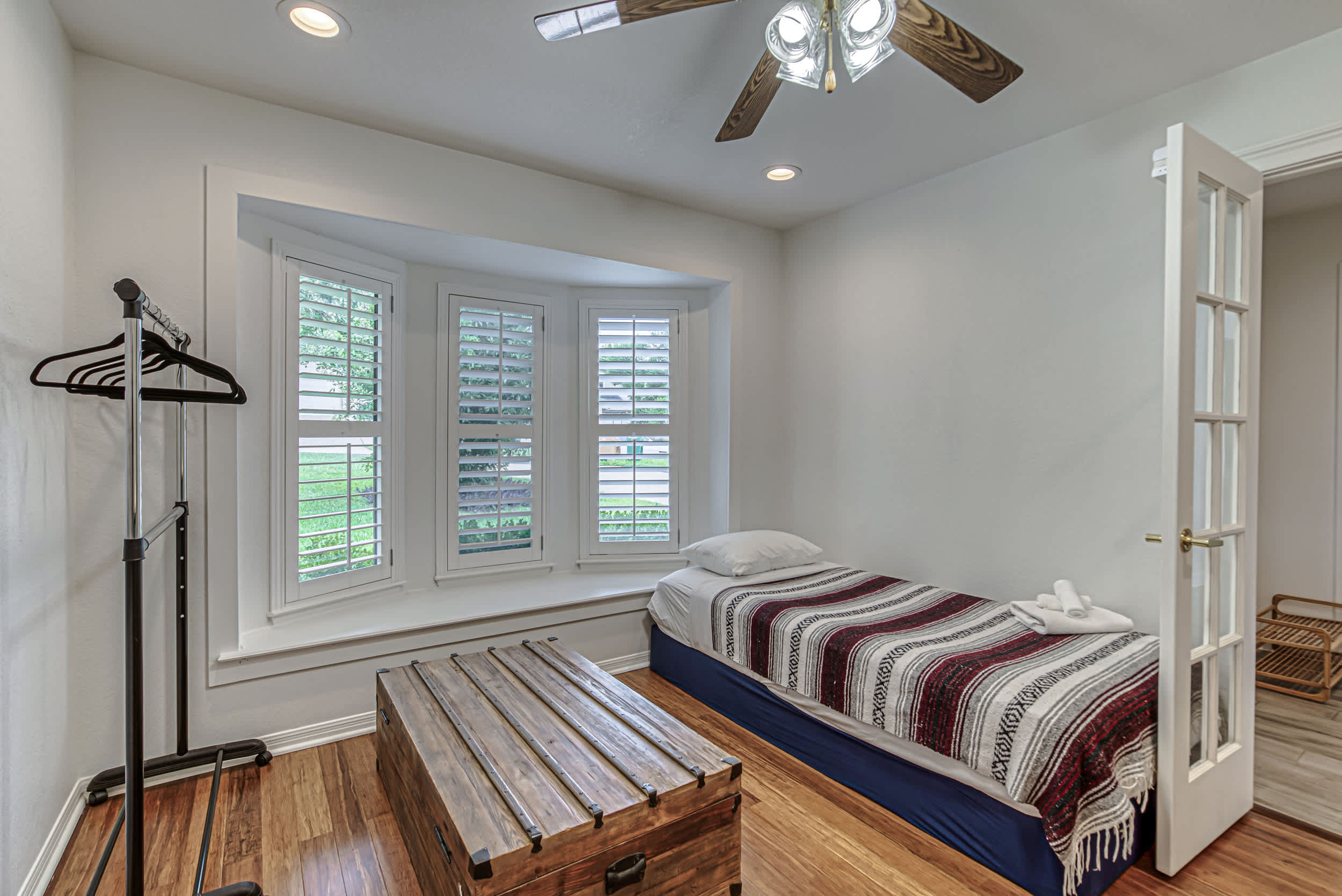 Family-Friendly 3BR w Private Pool & BBQ in SW Austin 8