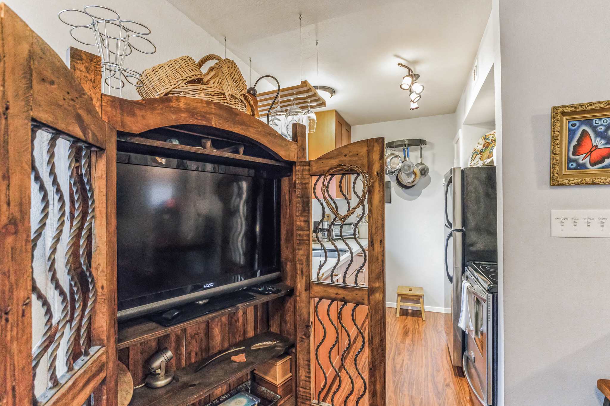 Cozy Retreat in Central East Austin 8