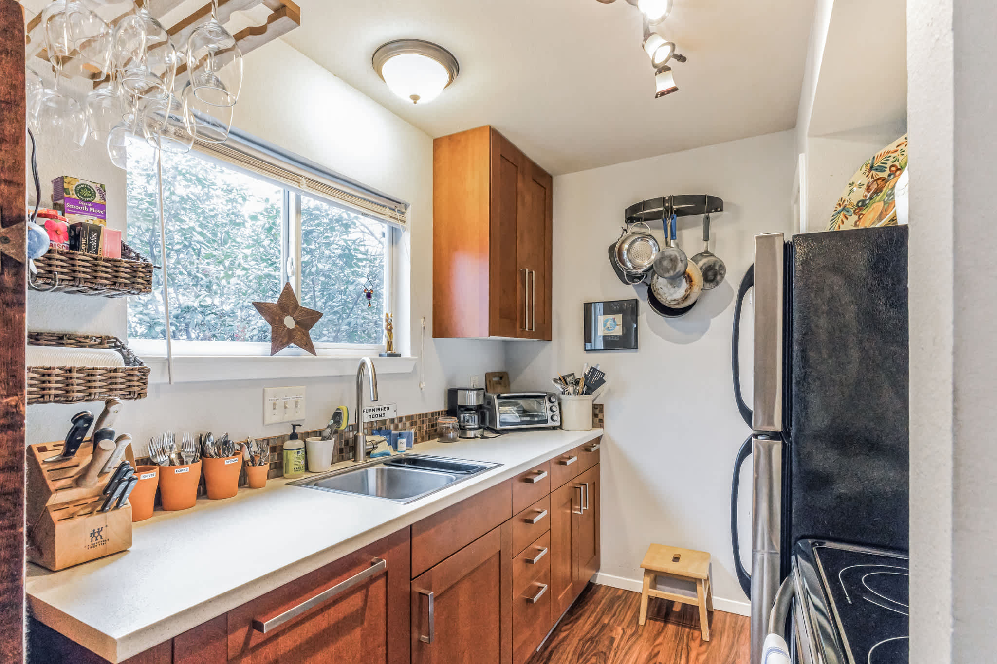 Cozy Retreat in Central East Austin 5