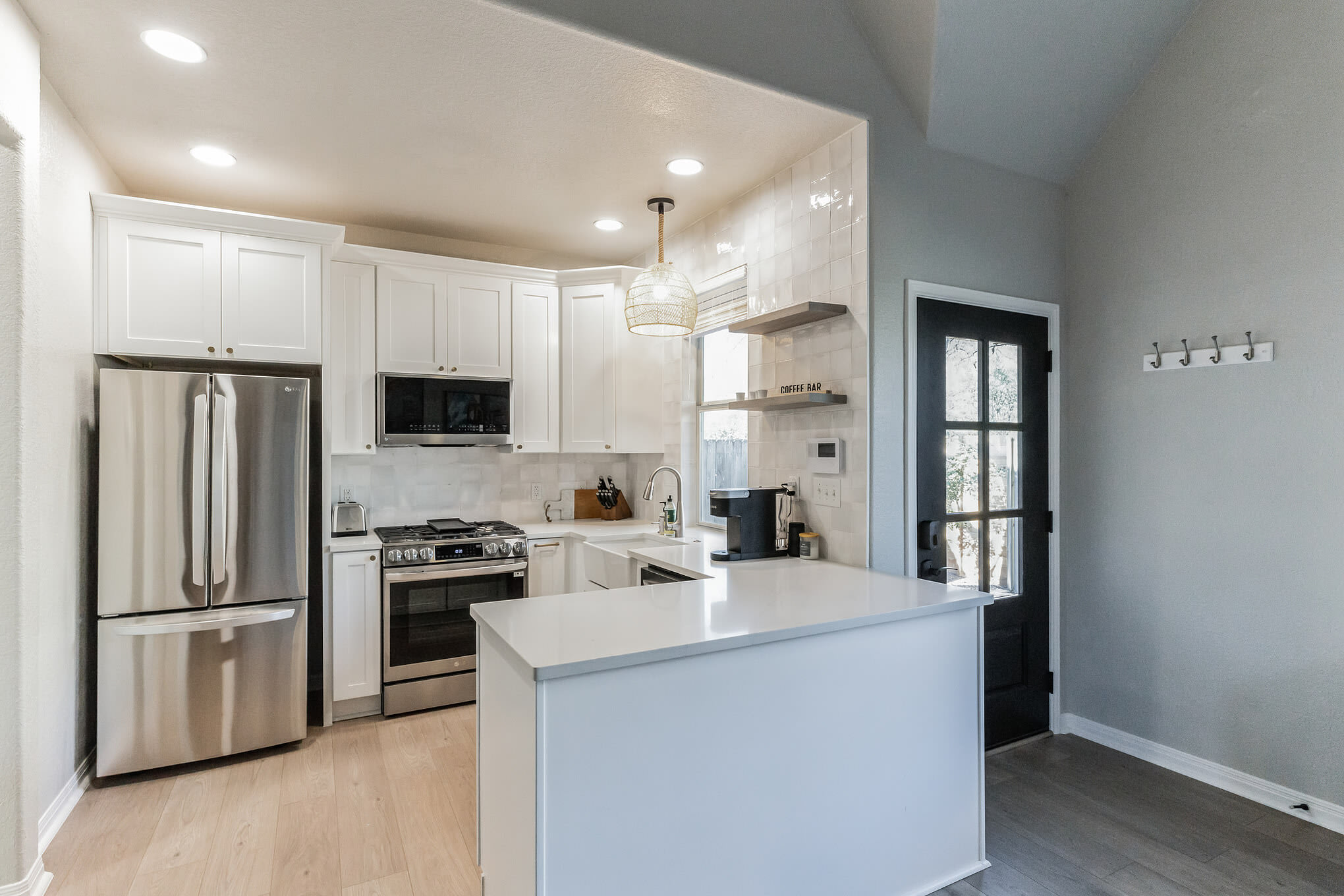 Retreat in Bouldin Creek, Walkable to restaurants 5