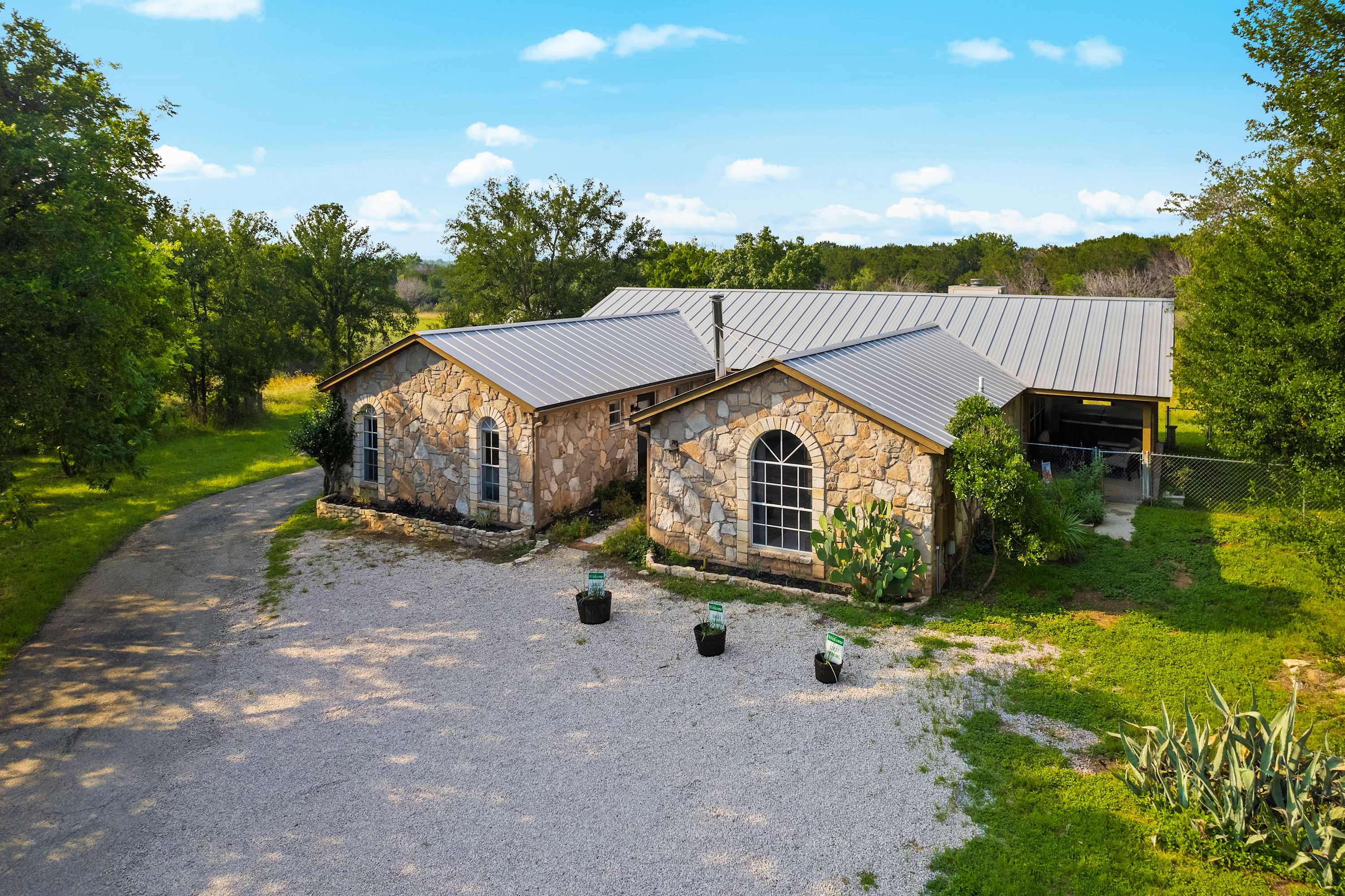 Pet-Friendly Marble Falls Home!