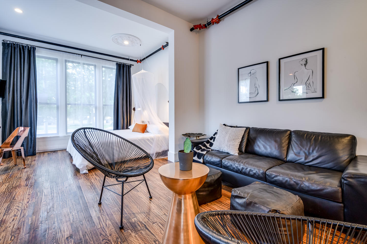 Private Suite in Historic Austin B&B 103 - Sleeps 4!