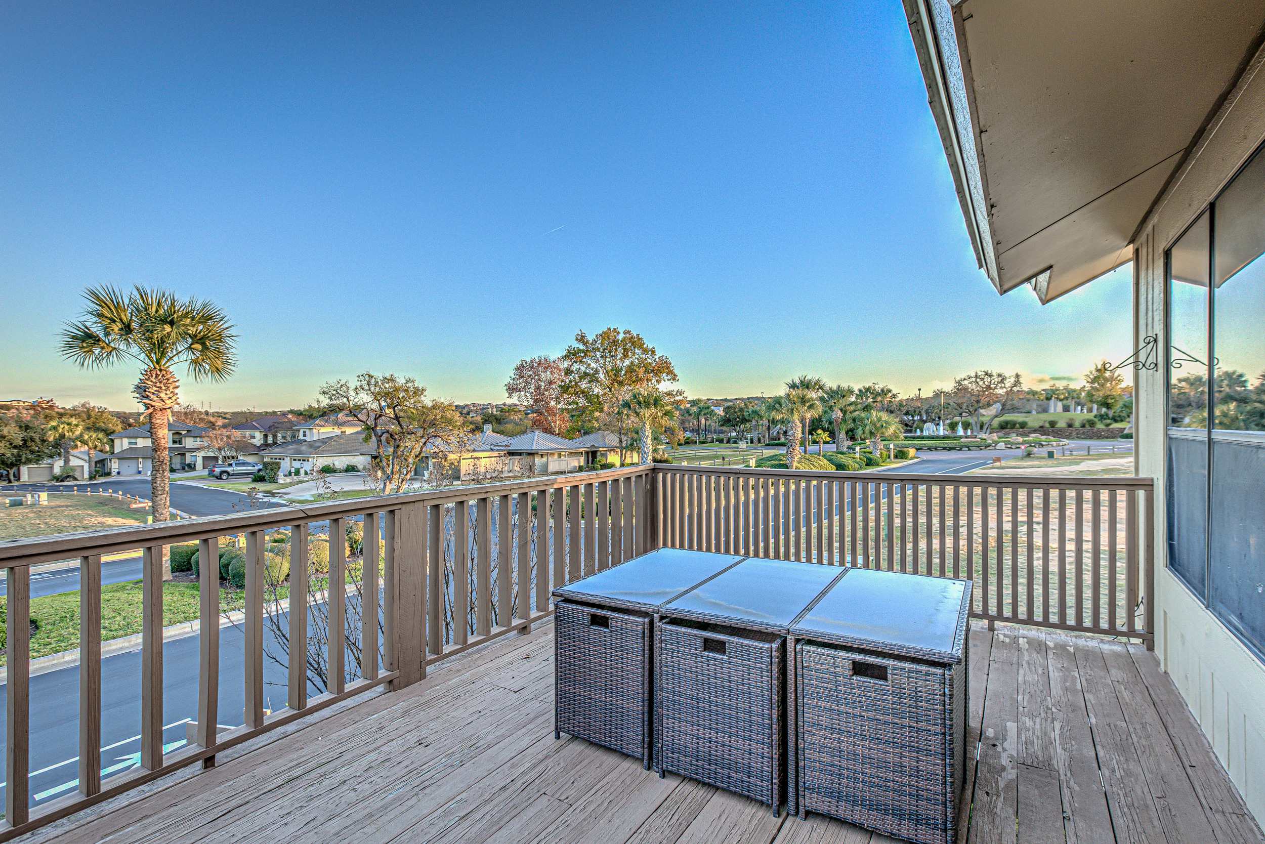 Cozy 3 bdr family Condo in Horseshoe Bay, Near Marina! 5