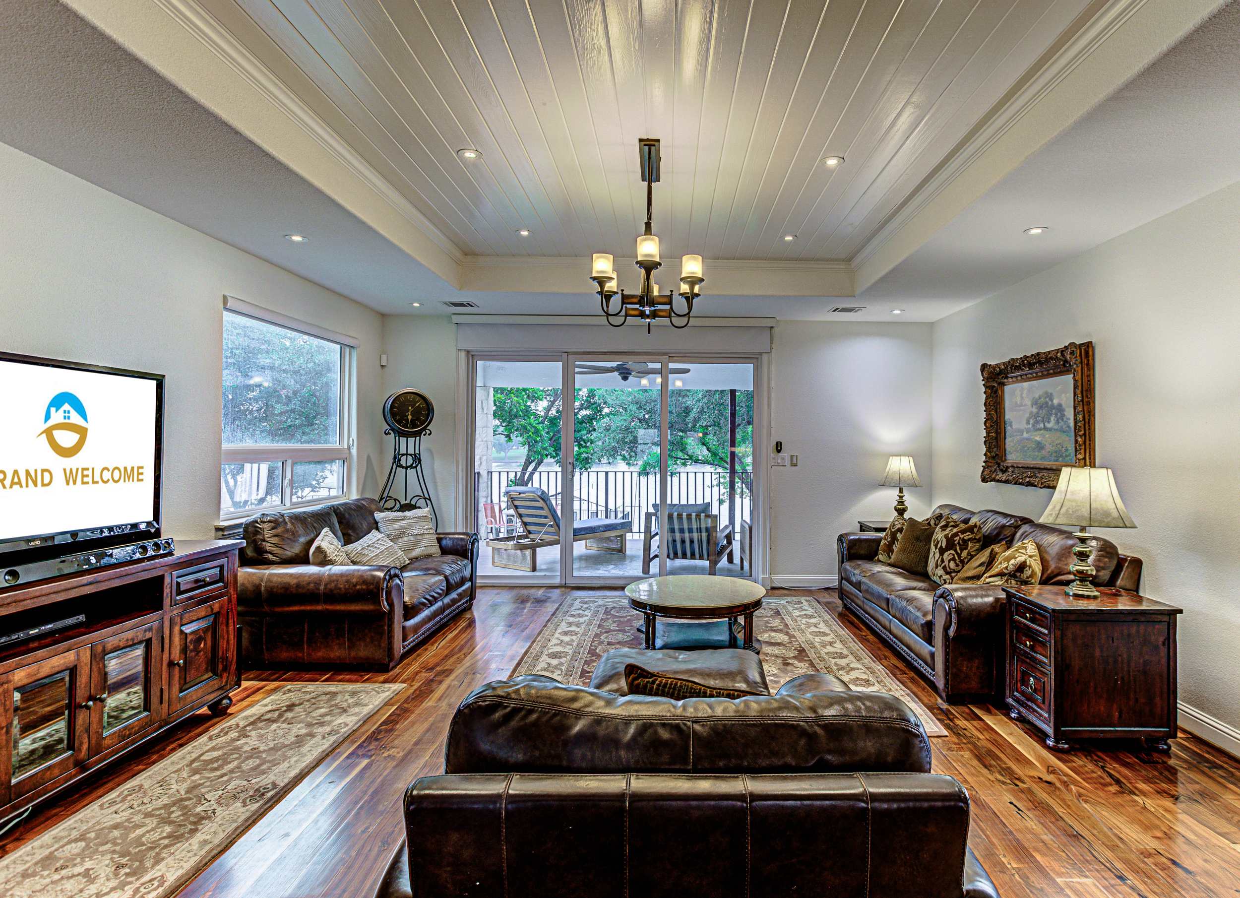 Lakefront Stay for 12 with Private Ramp, Dock & Views 8