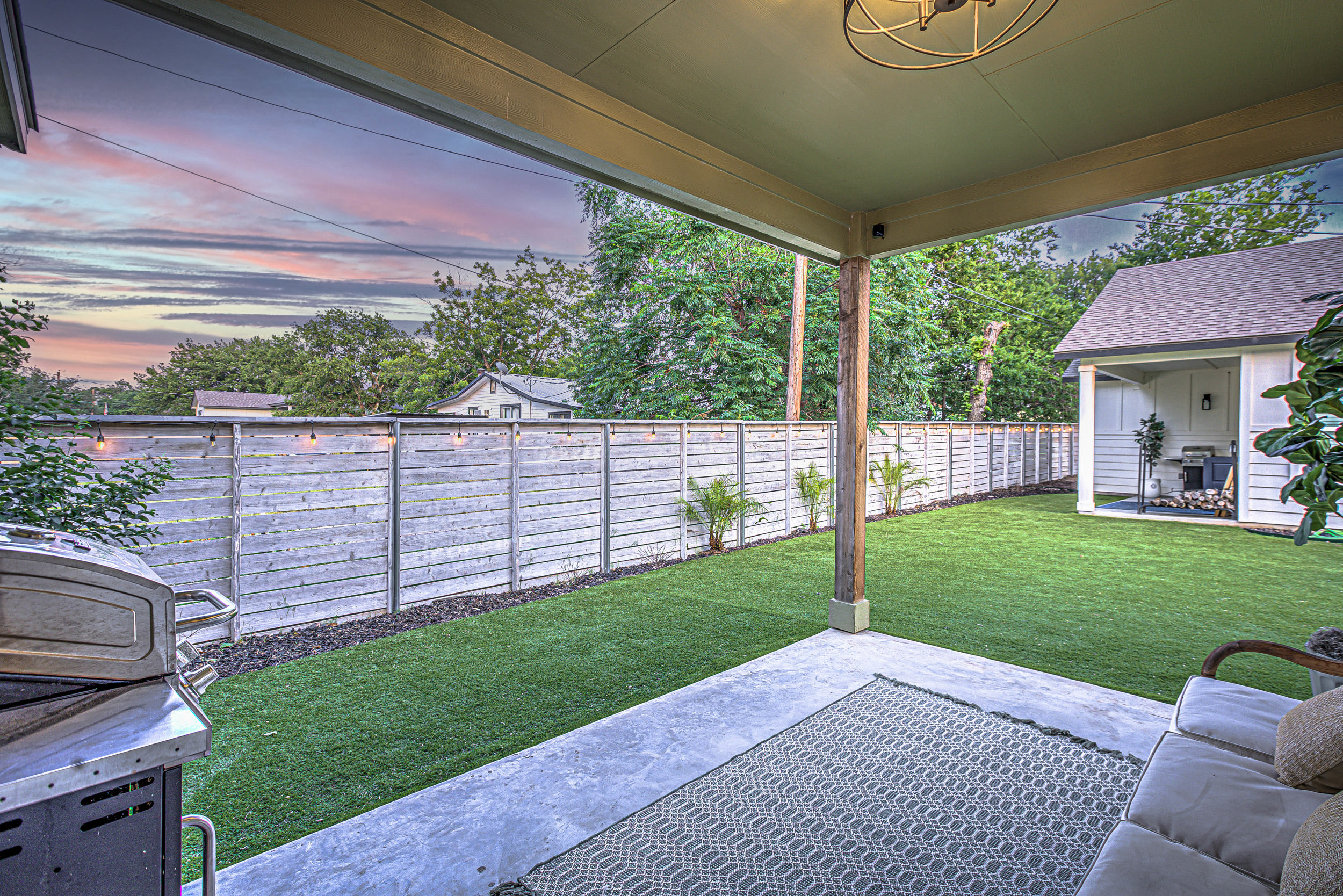 3BD Escape for 8 with Fire Pit & Patio, Near Lake LBJ 5