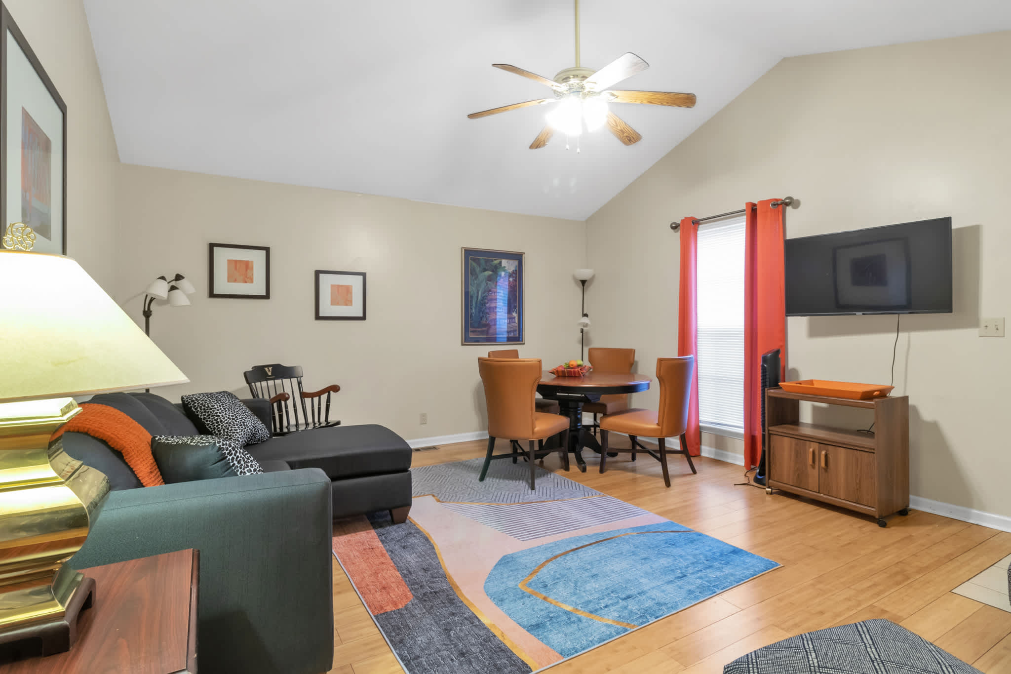 Cozy 3 BDR in West Nashville l close to TSU 4