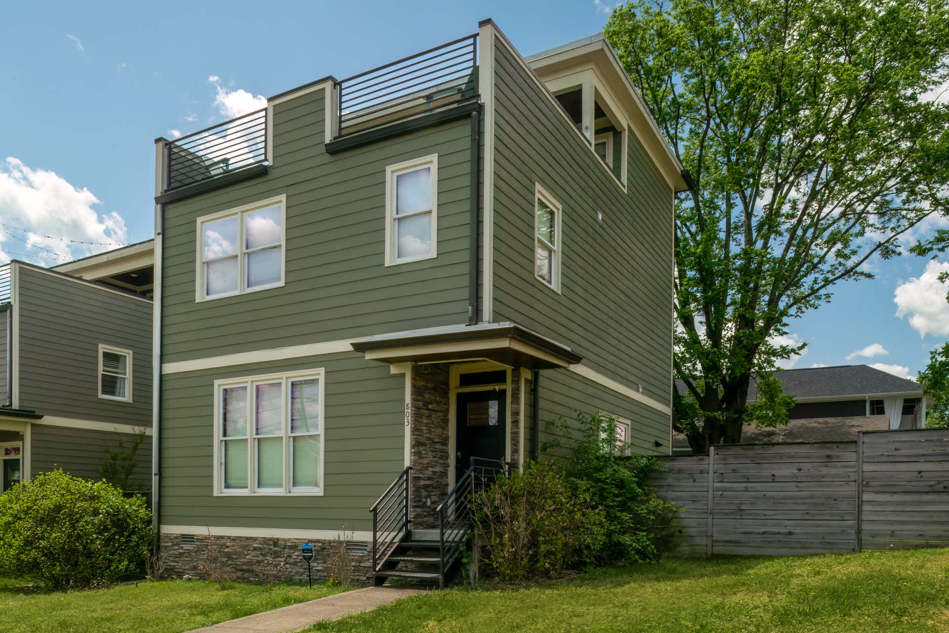 Hello Goodbye - Ultimate Experience!