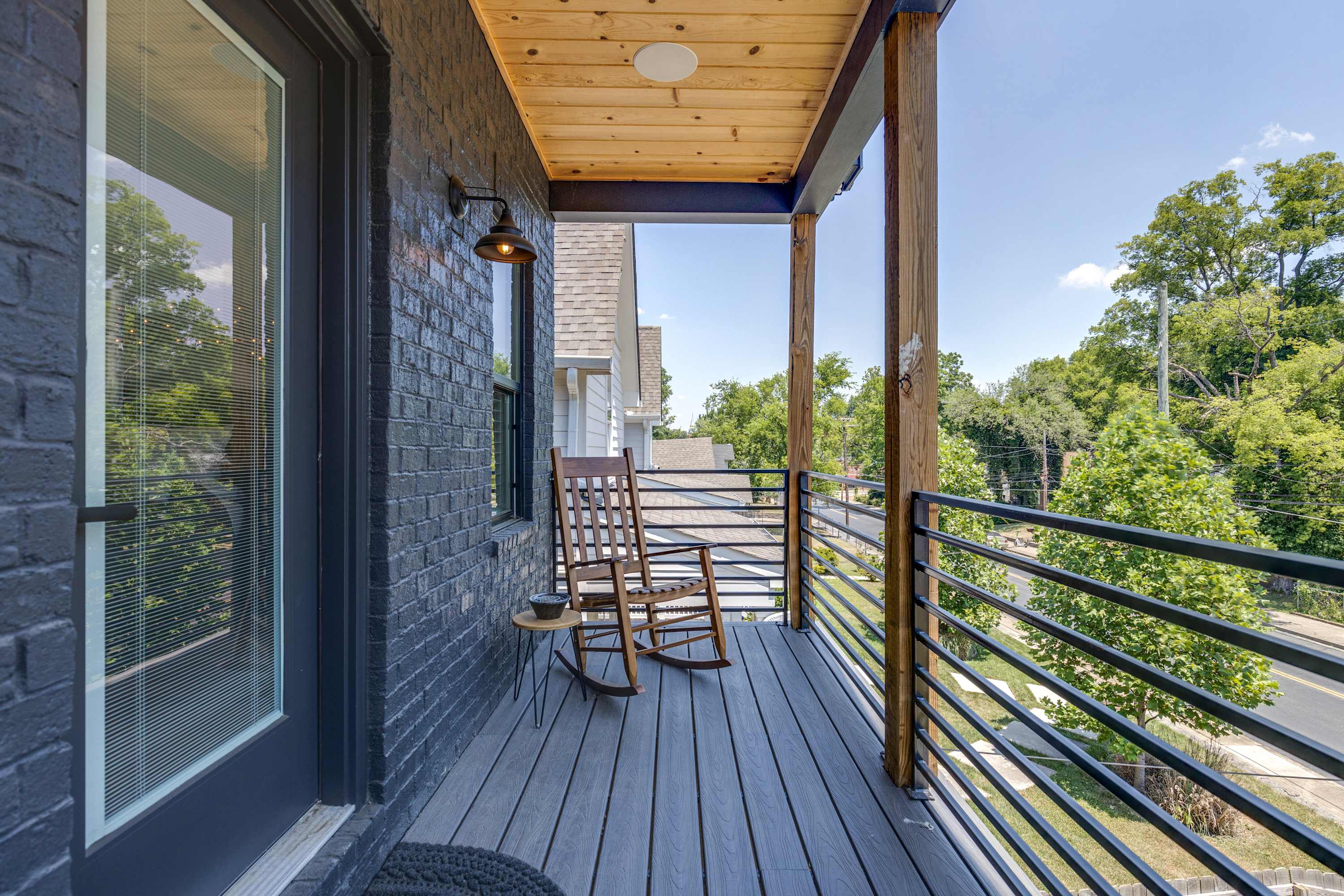 Sleek & Convenient East Nashville Home 3
