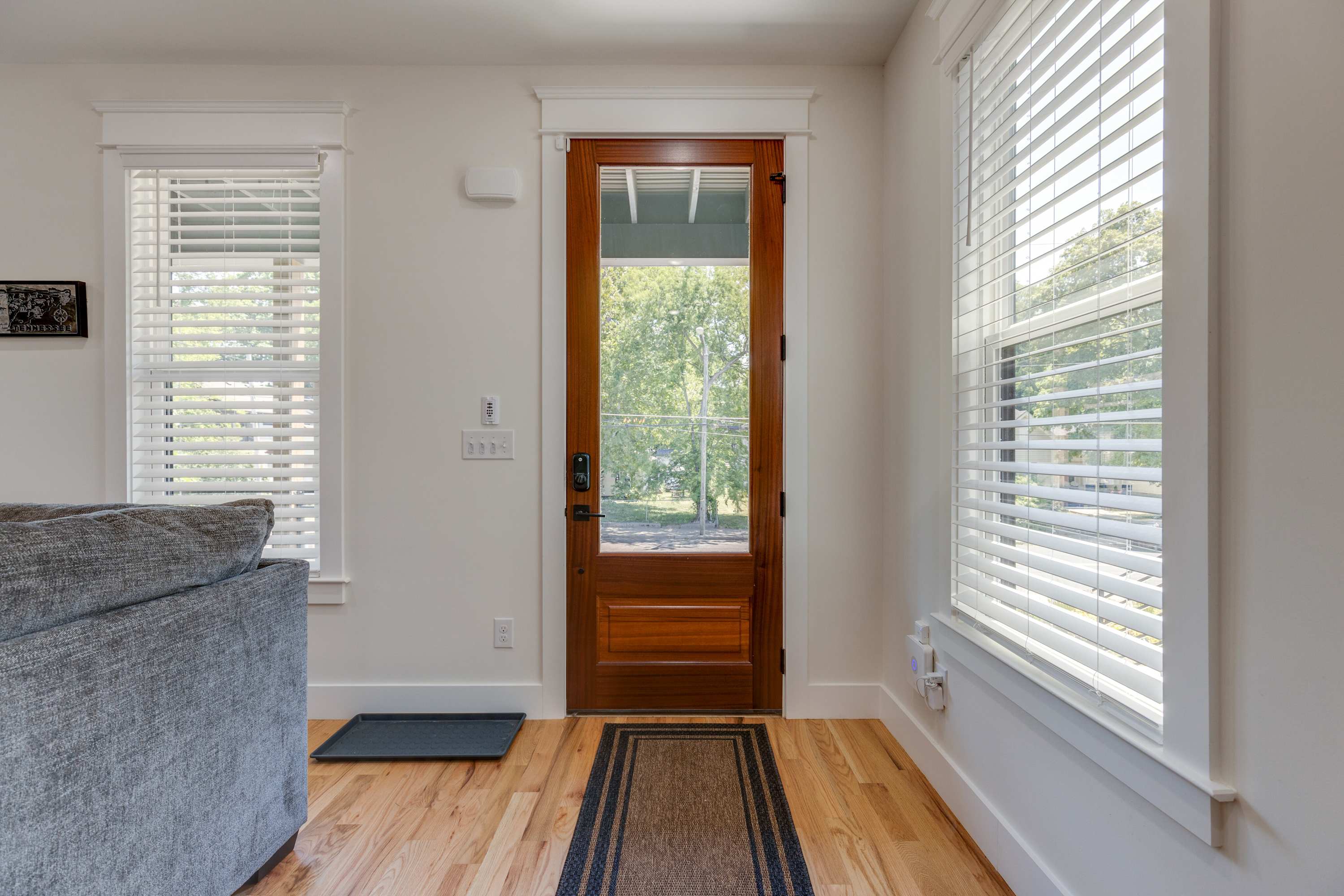 Sleek & Convenient East Nashville Home 6